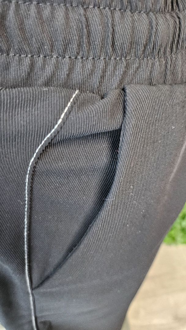 Drama The label Black Fall Pants BNWT (16)