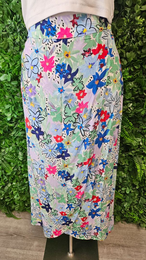 POM Amsterdam Floral Wrap A-line (10)