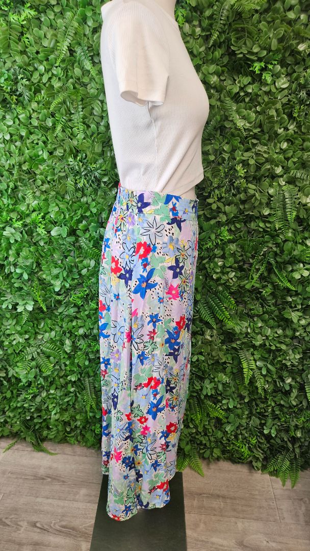 POM Amsterdam Floral Wrap A-line (10)