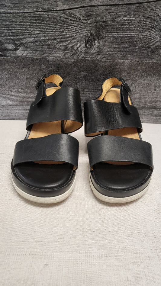 Isabella Anselmi Black Wedge Sandal (38)