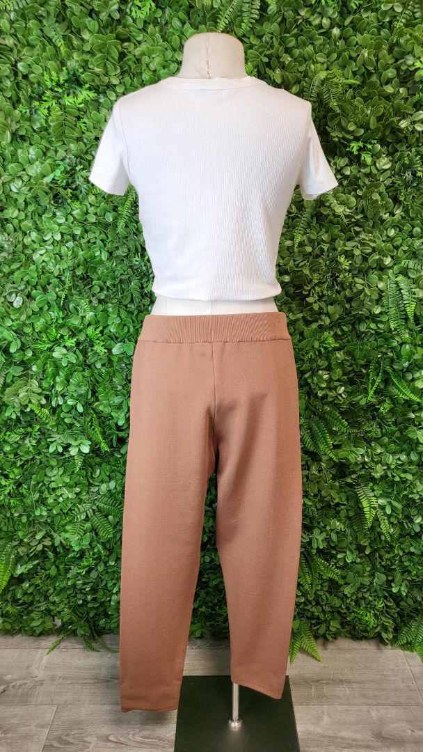 Camilla & Marc Mocha Chartton Knit Joggers (10)