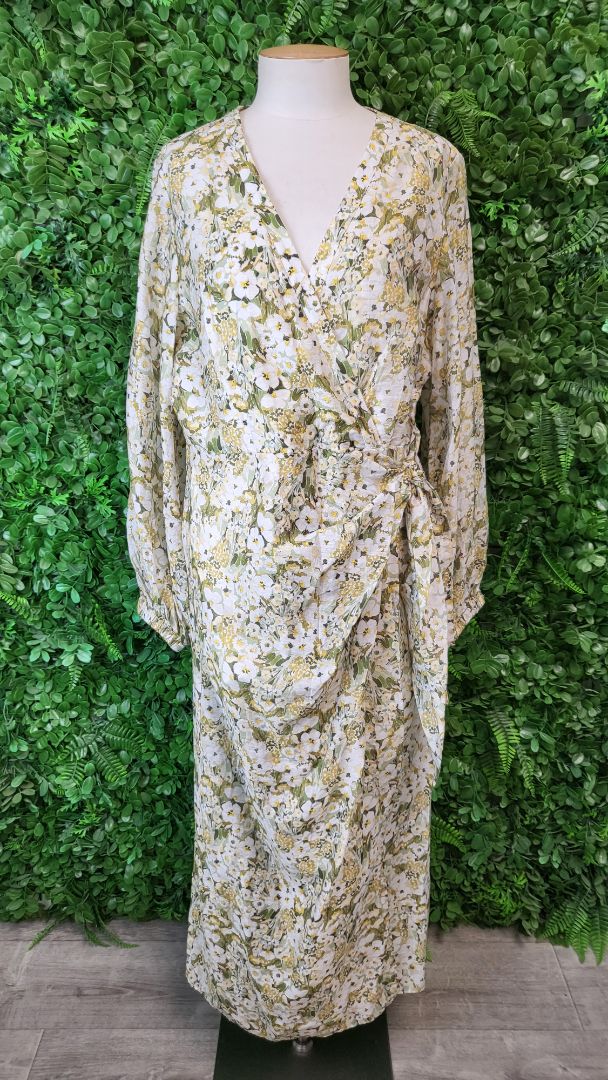 Esmaee Floral Wrap Front Dress (12)
