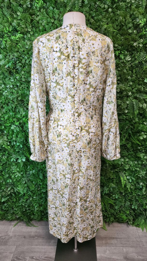 Esmaee Floral Wrap Front Dress (12)