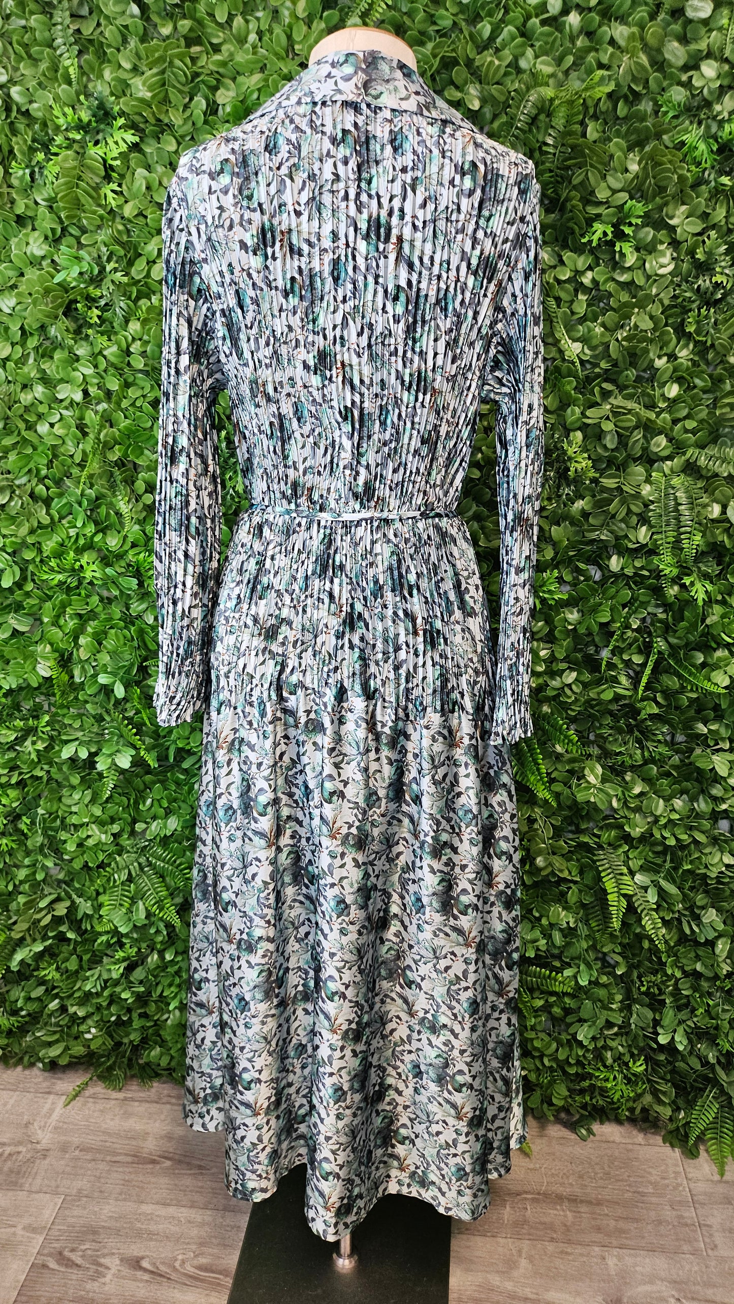 Vince Floral Pleat Shirt Dress (10)