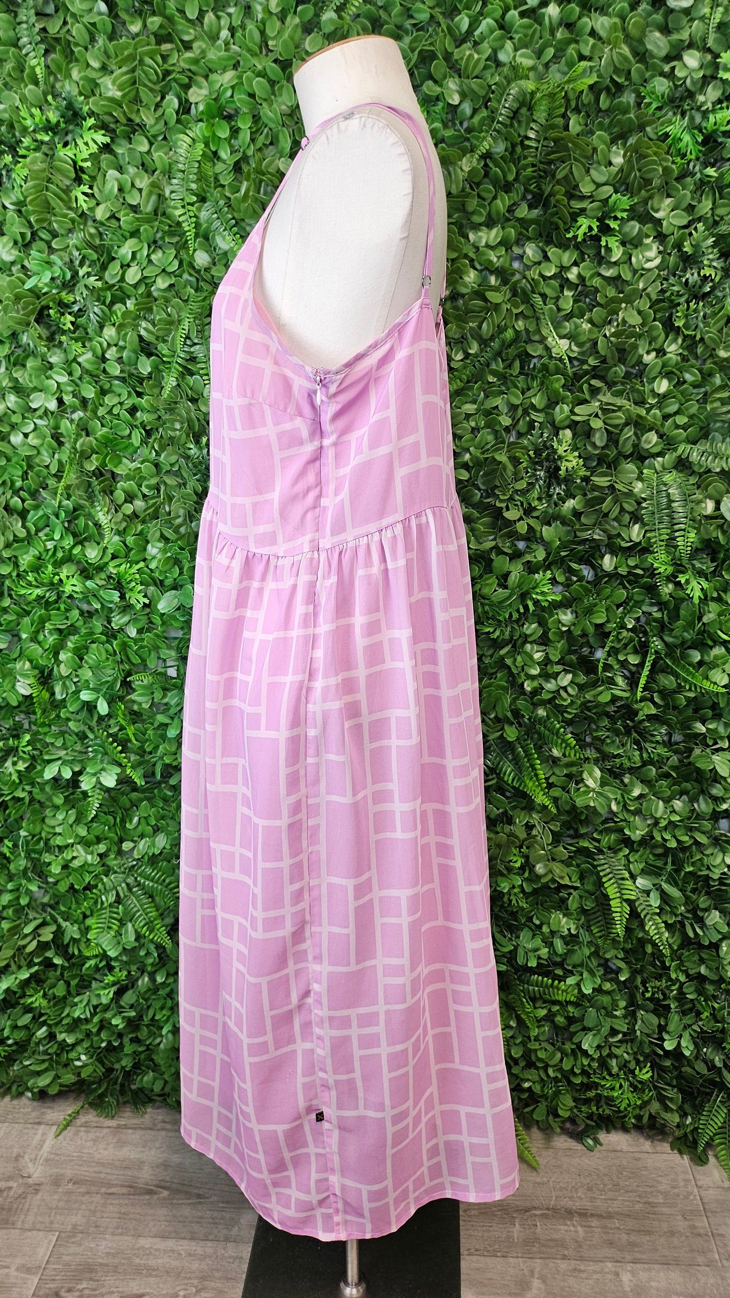 Home-Lee  Pink Bloom Print (12)