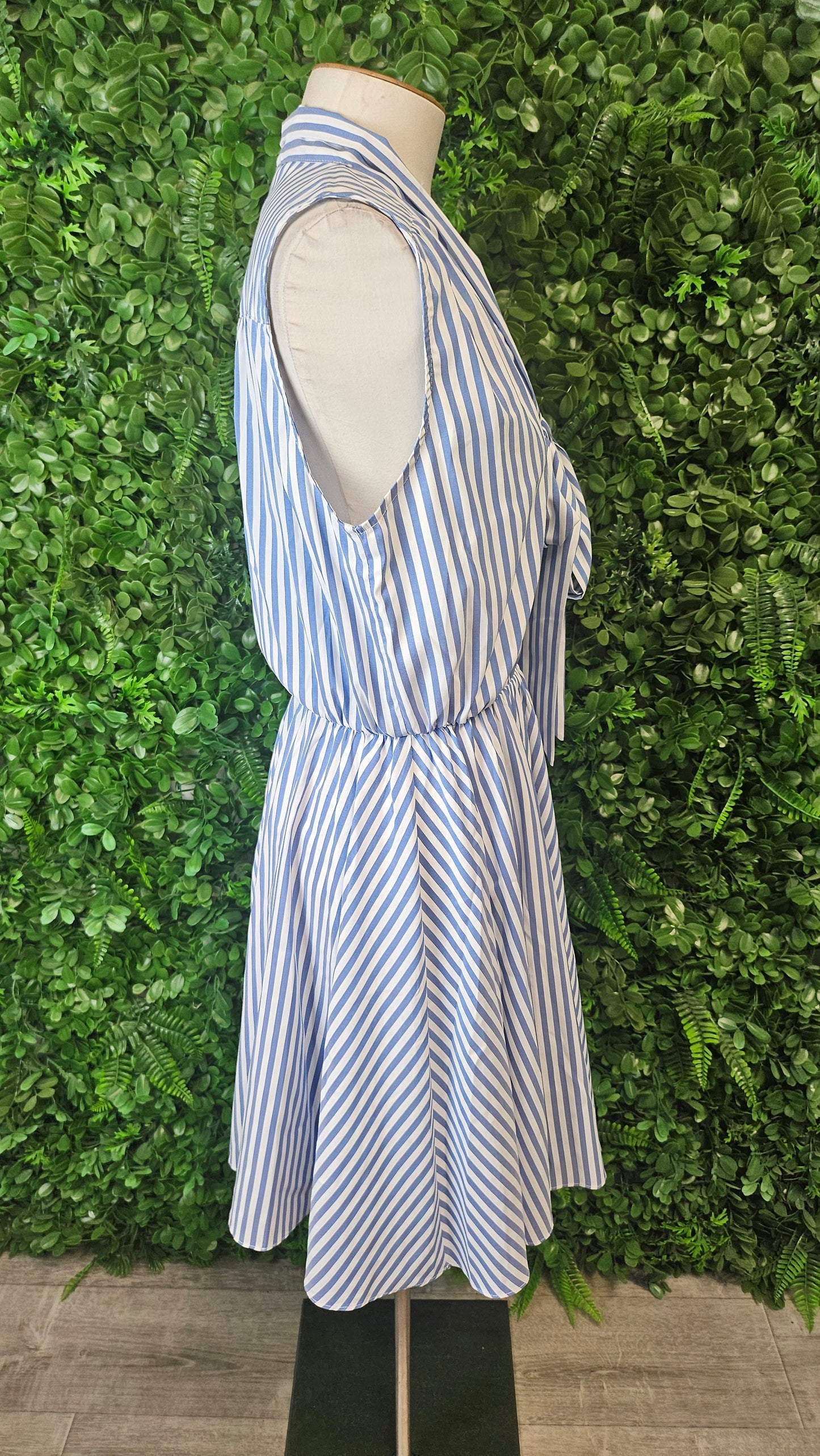 Molly Bracken Stripe Knot Collar Dress BNWT (14)