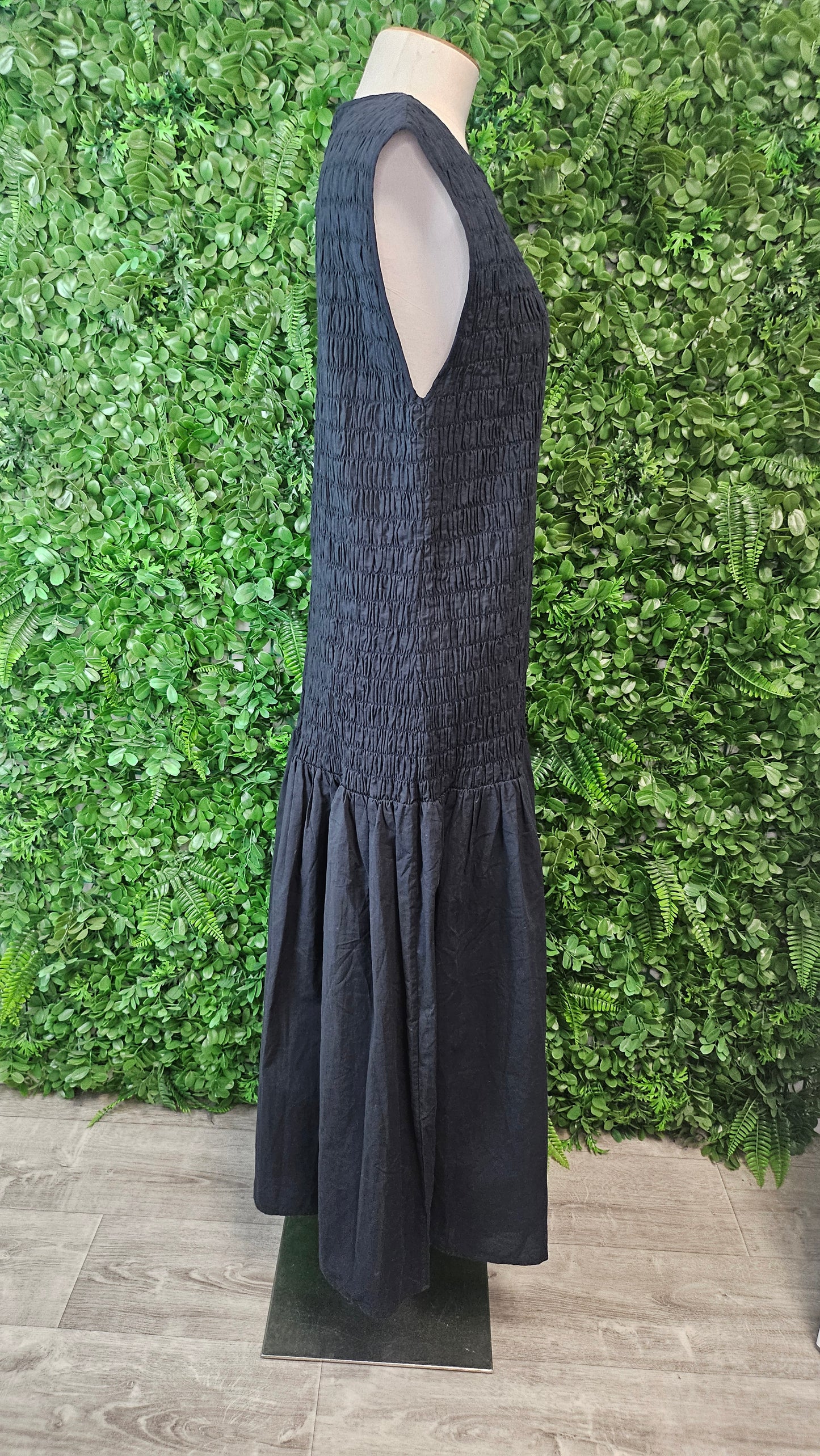 Stella+Gemma Ink Blue Shirred Dress (14)