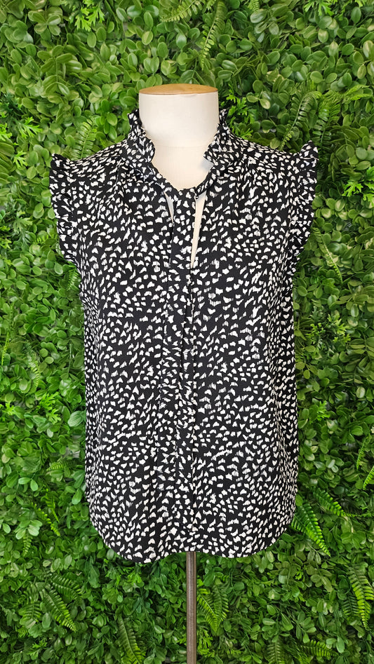 Decjuba B/W Sleeveless Top (8)