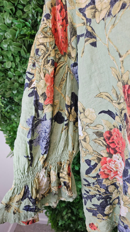 Ebby and I Floral High/Low Top (14)