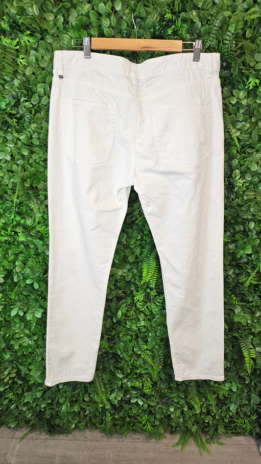 Workshop White Straight Leg Jeans (13)