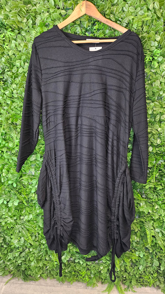 Made Italy Black Textured Dress (18)