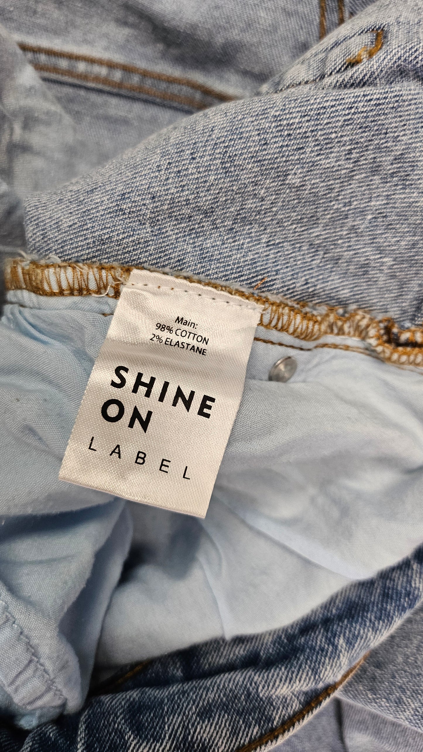 Shine On Label Washed Barrel Jean (14)