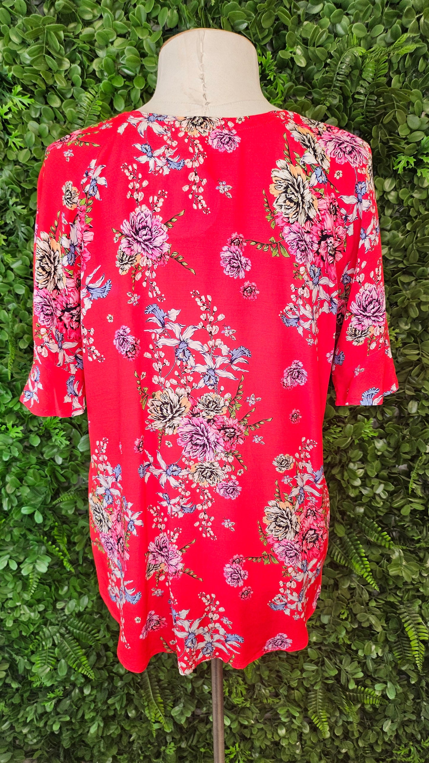 Madly Sweetly Red Floral Top BNWT (8)