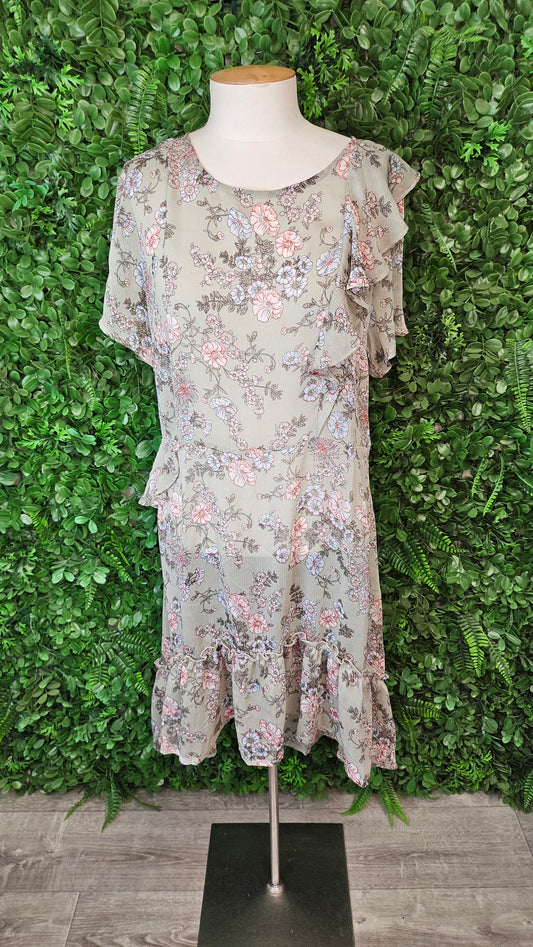 Fate+Becker Floral Frill Dress (12)