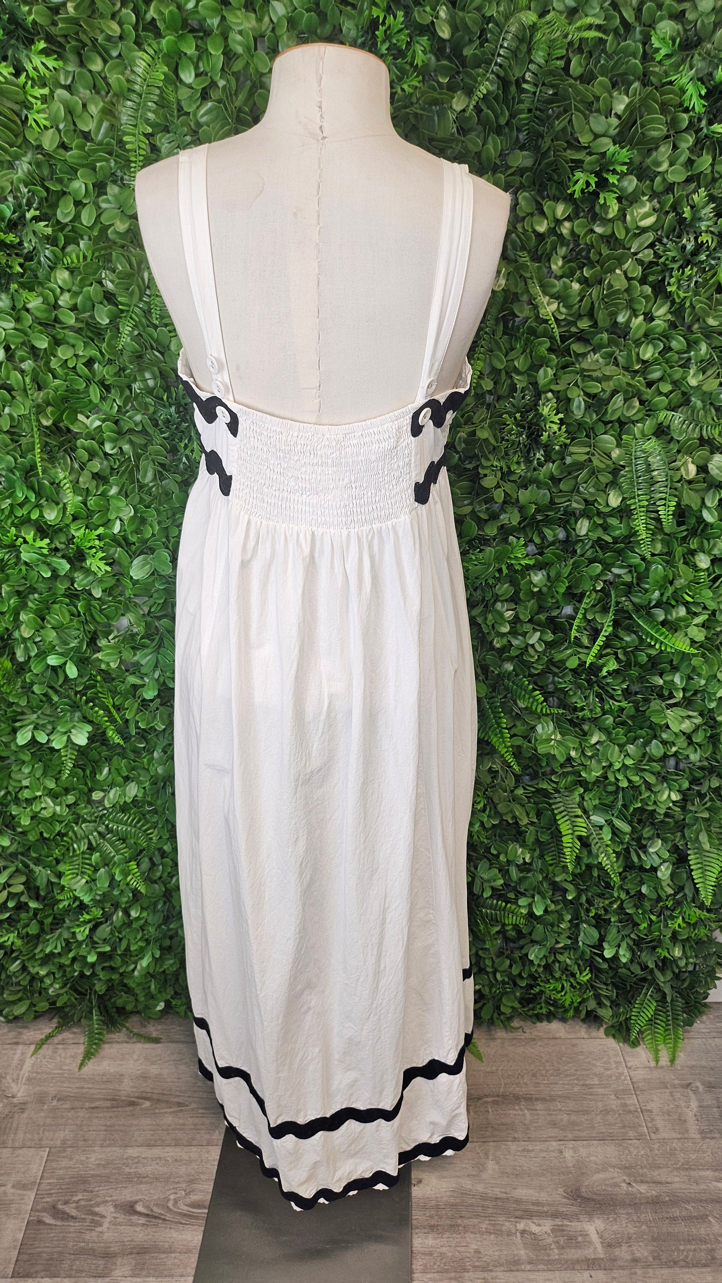 Label of Love Off White BricBrac DRess (12)
