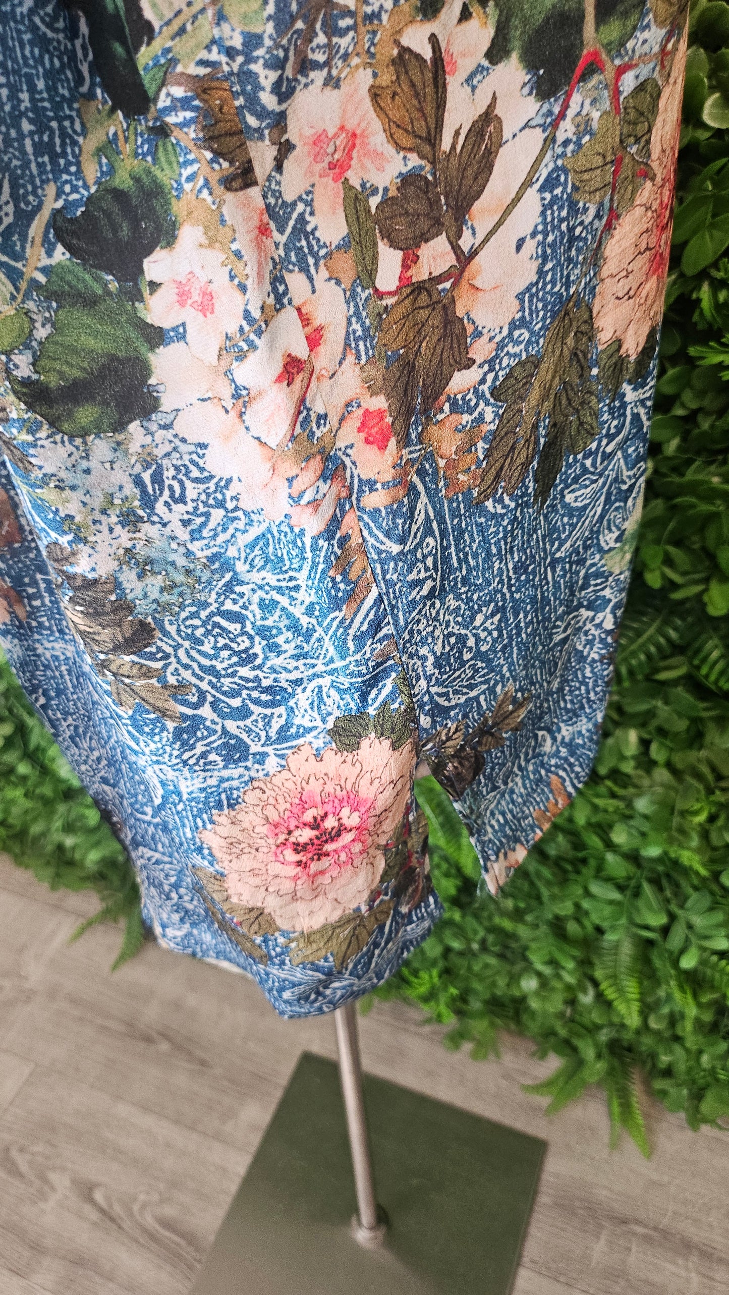 Cooper Floral Sleeve It Up To You Top (12)