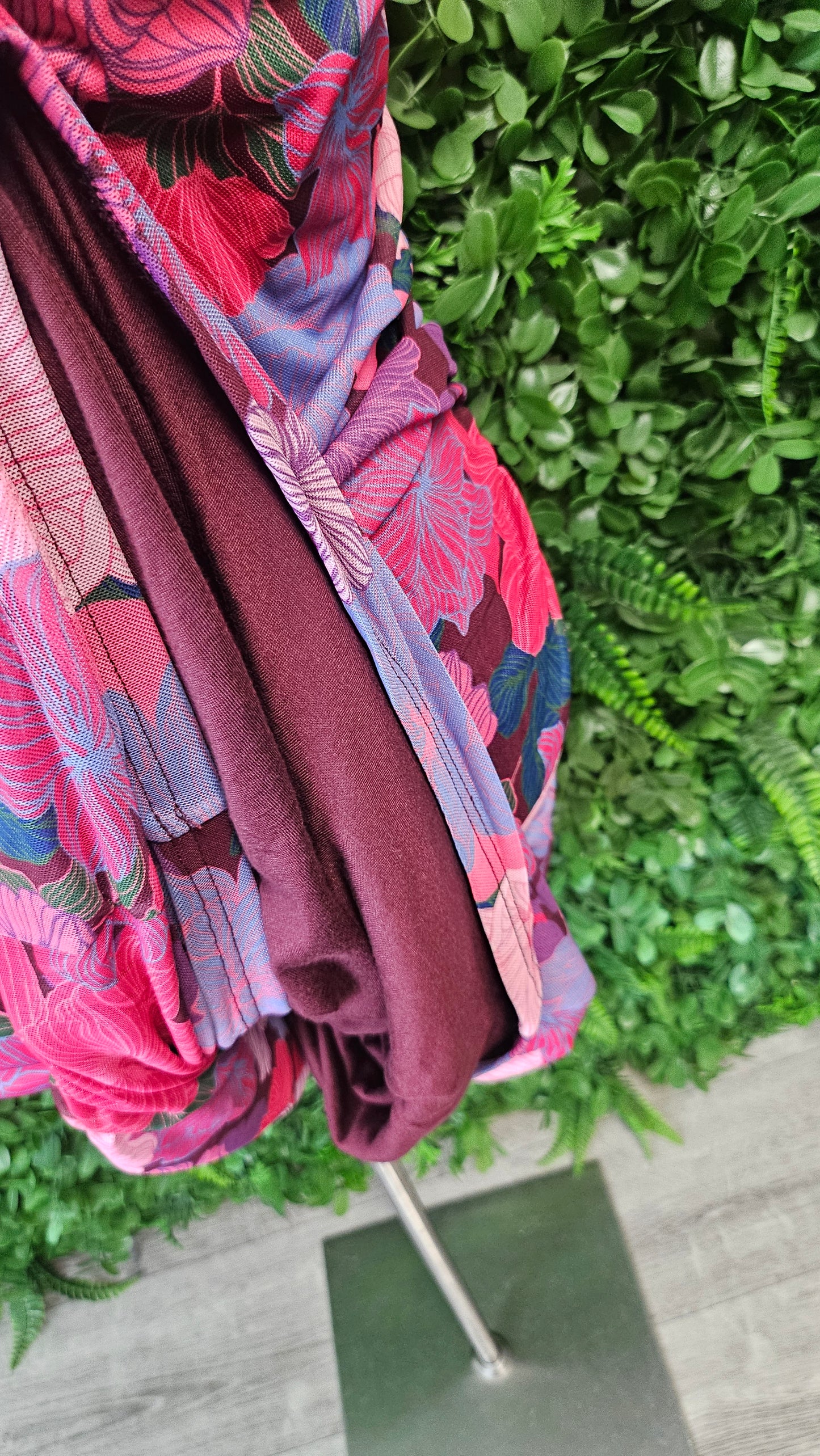 Mink Pink Floral Lexi Midi Dress BNWT (12-14)