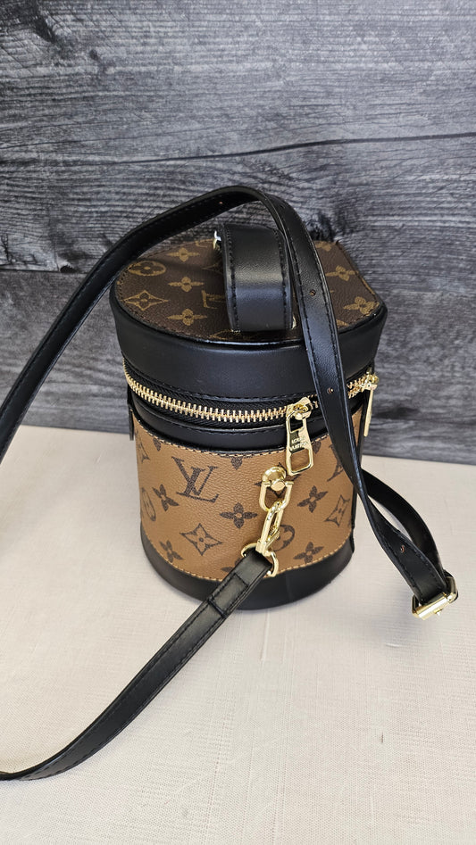LV Copy Brown/Tan Barrel Bag 16x13cm