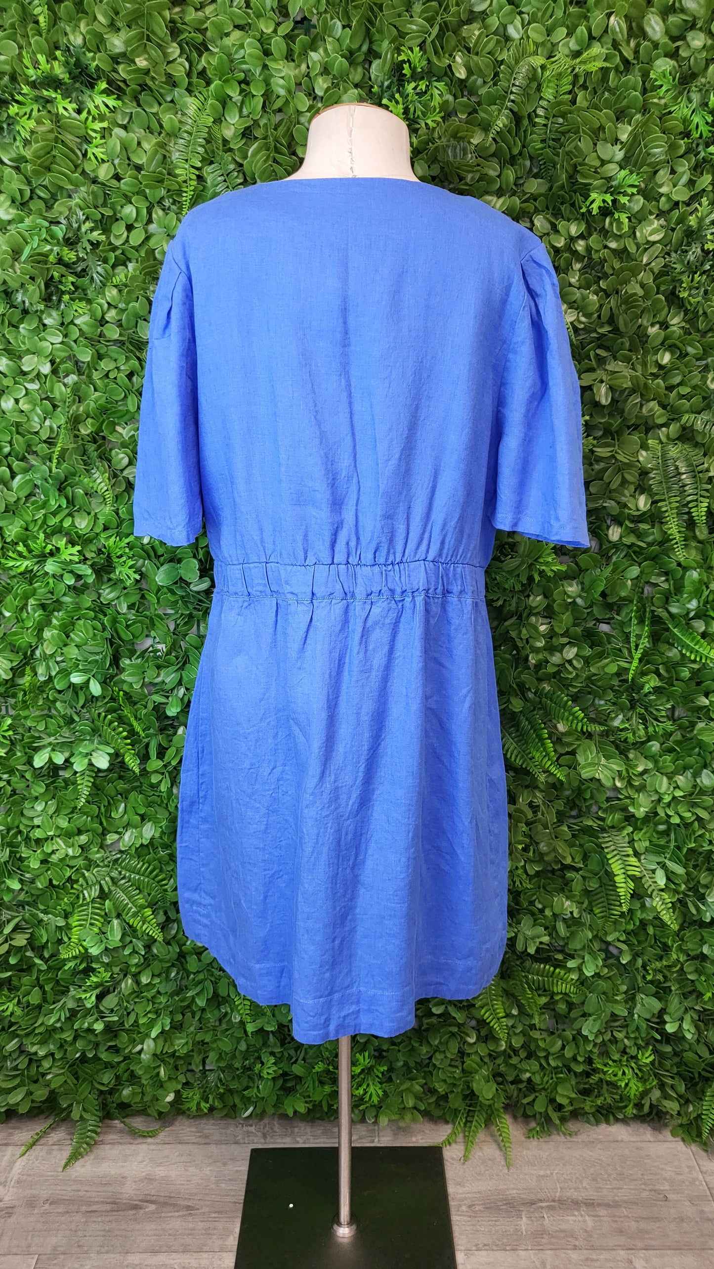 Max Azure Blue Linen Shift Dress (16)