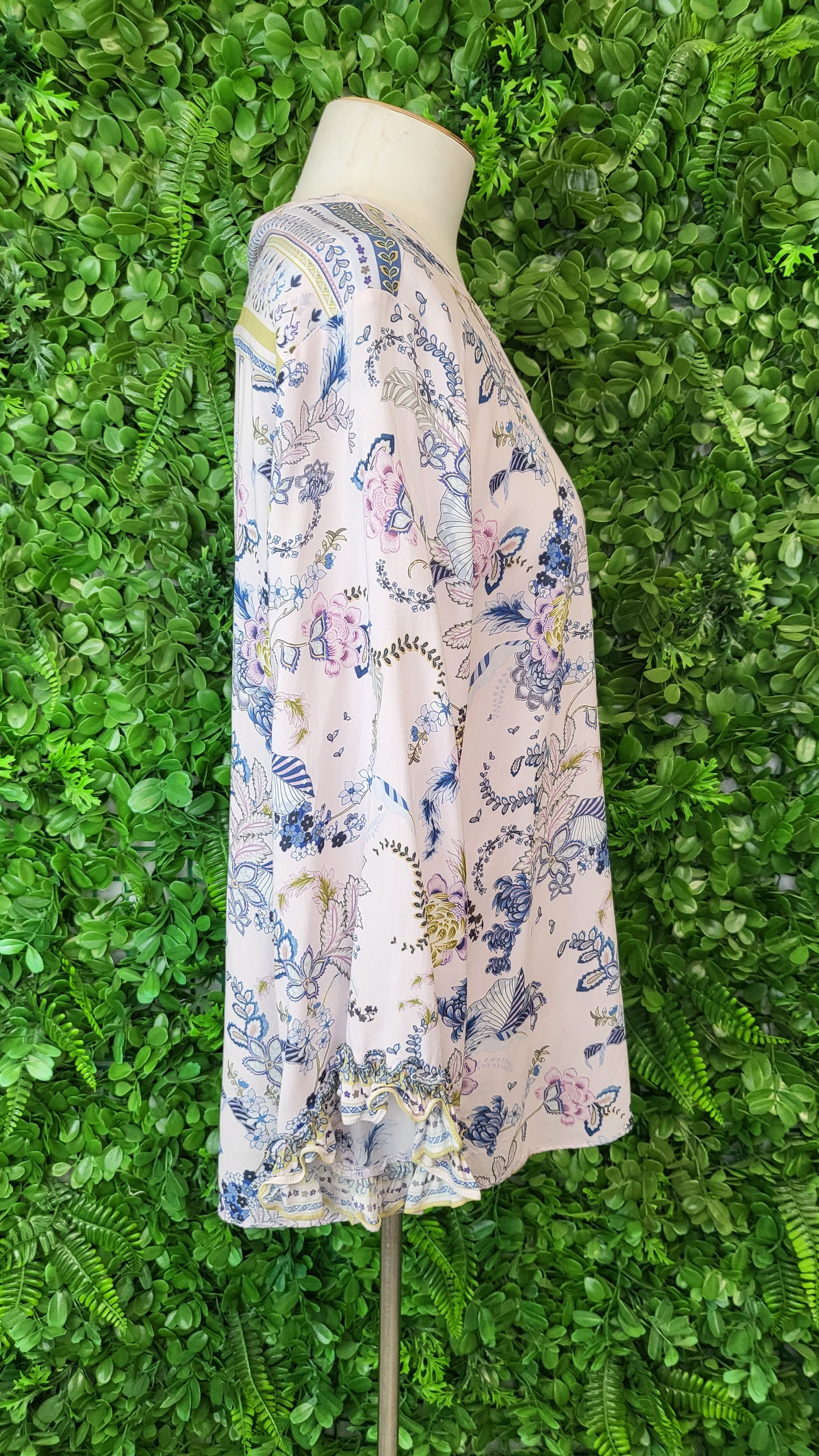 Loobies Story Print Ruffle Sleeve Top (16)