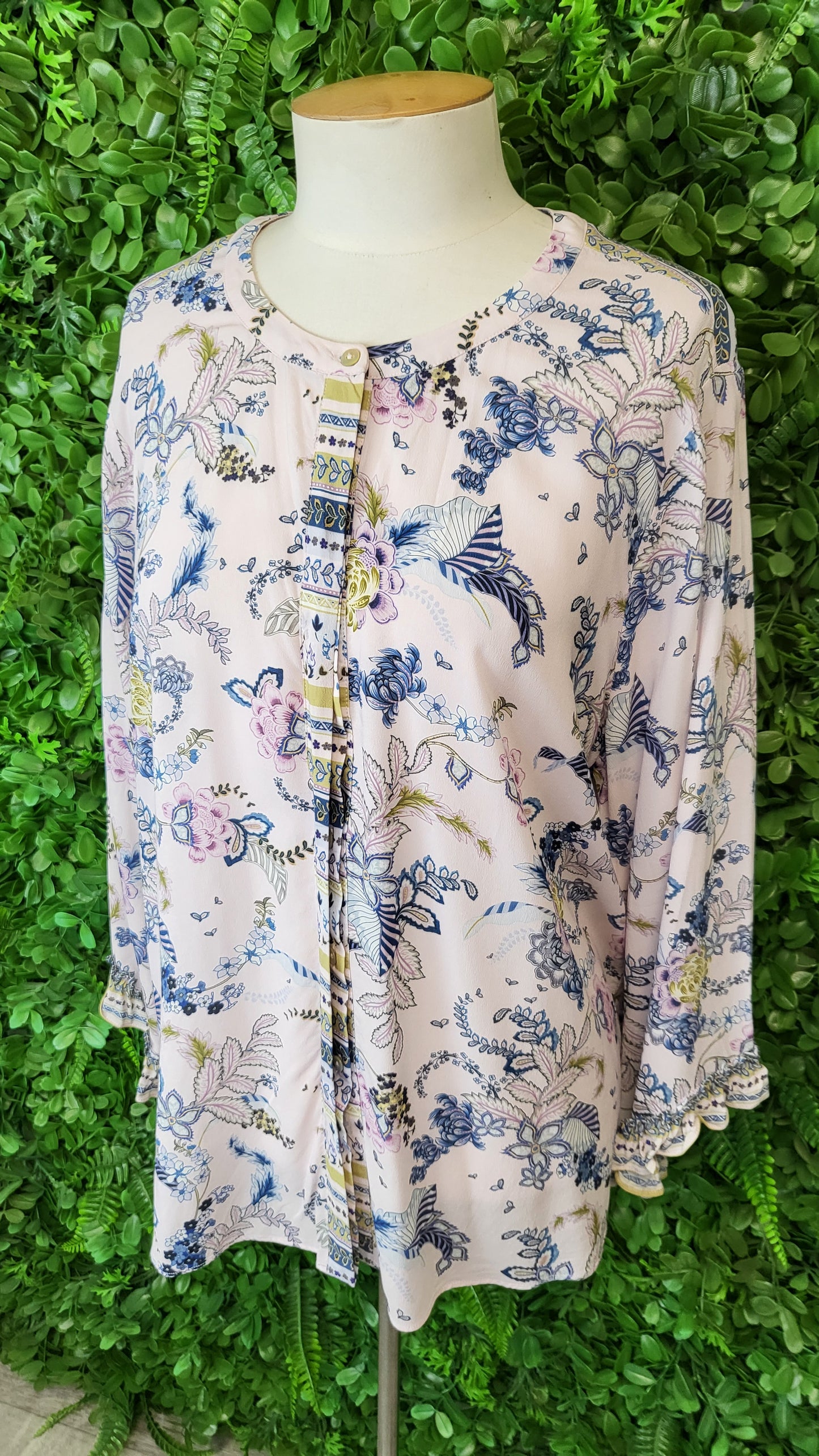 Loobies Story Print Ruffle Sleeve Top (16)