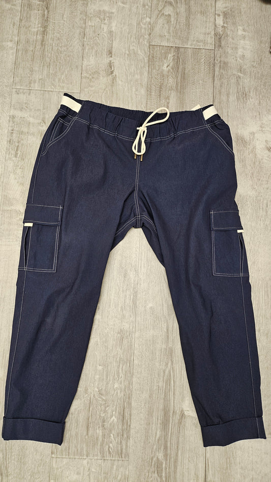 Lounge  by Repertoire Ink Jovanni Pant (16)