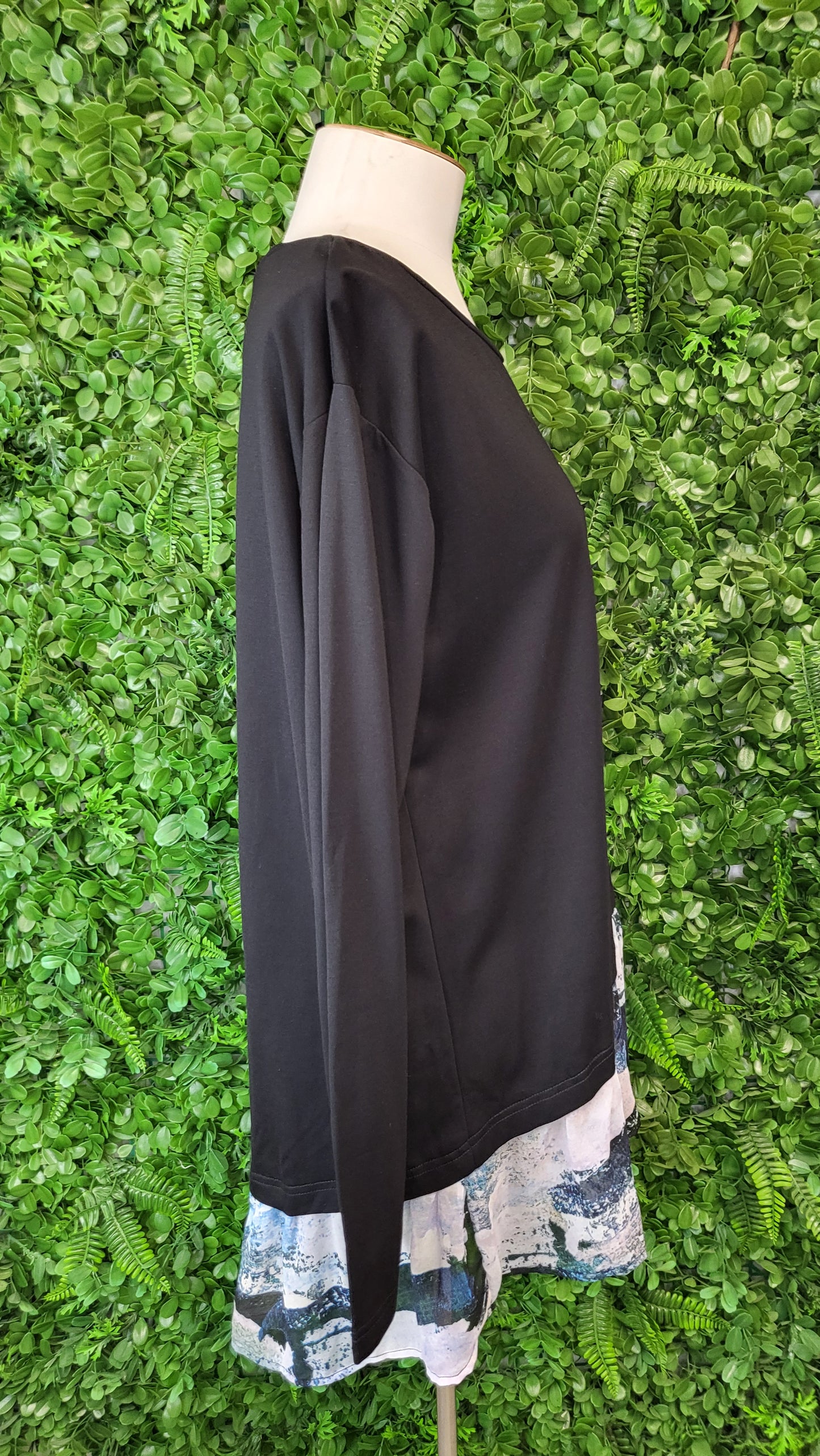 Amaya Black Layered Top BNWT (12)