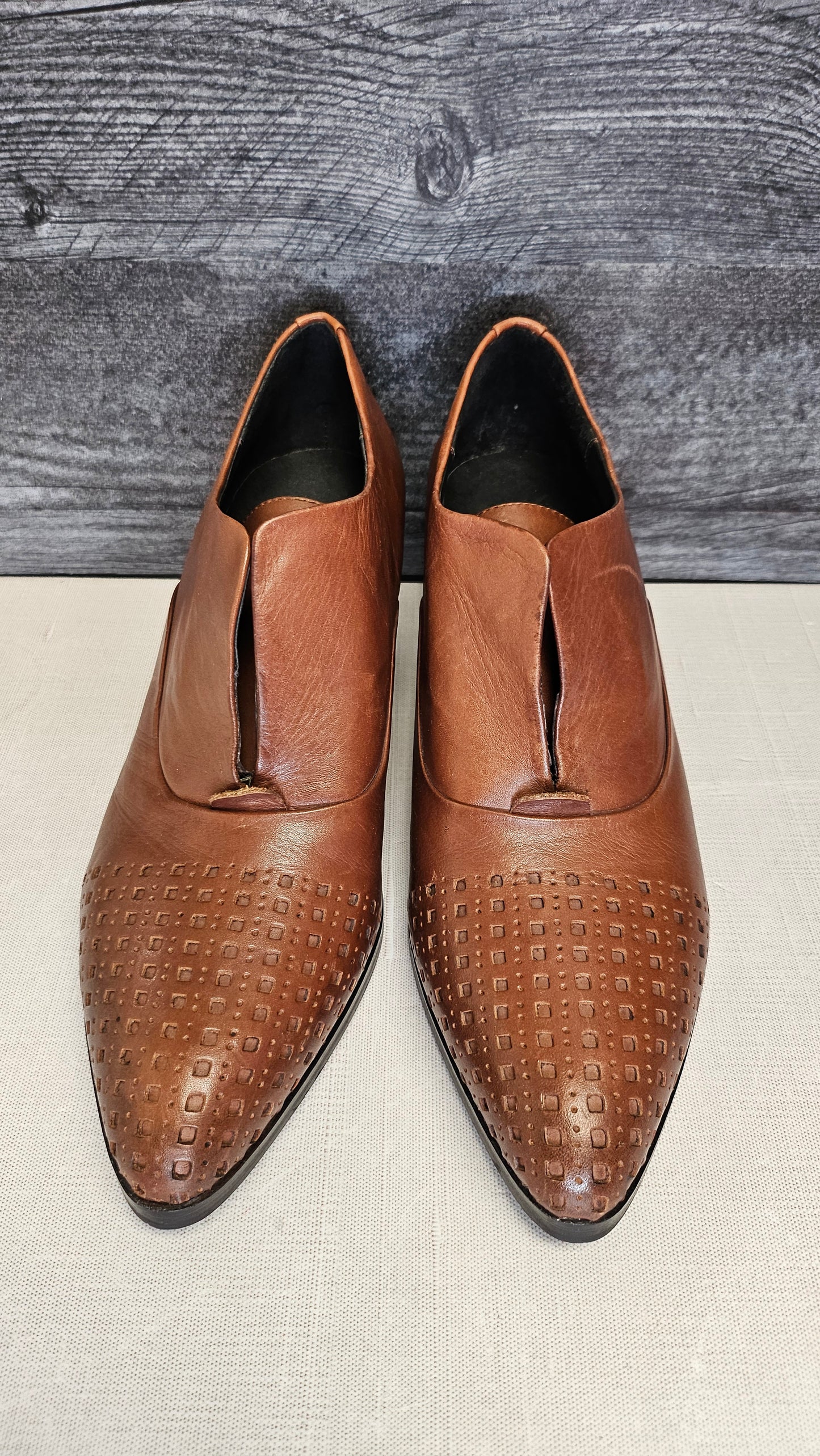 Bruno Premi Tan Leather Slip On Heel (39)