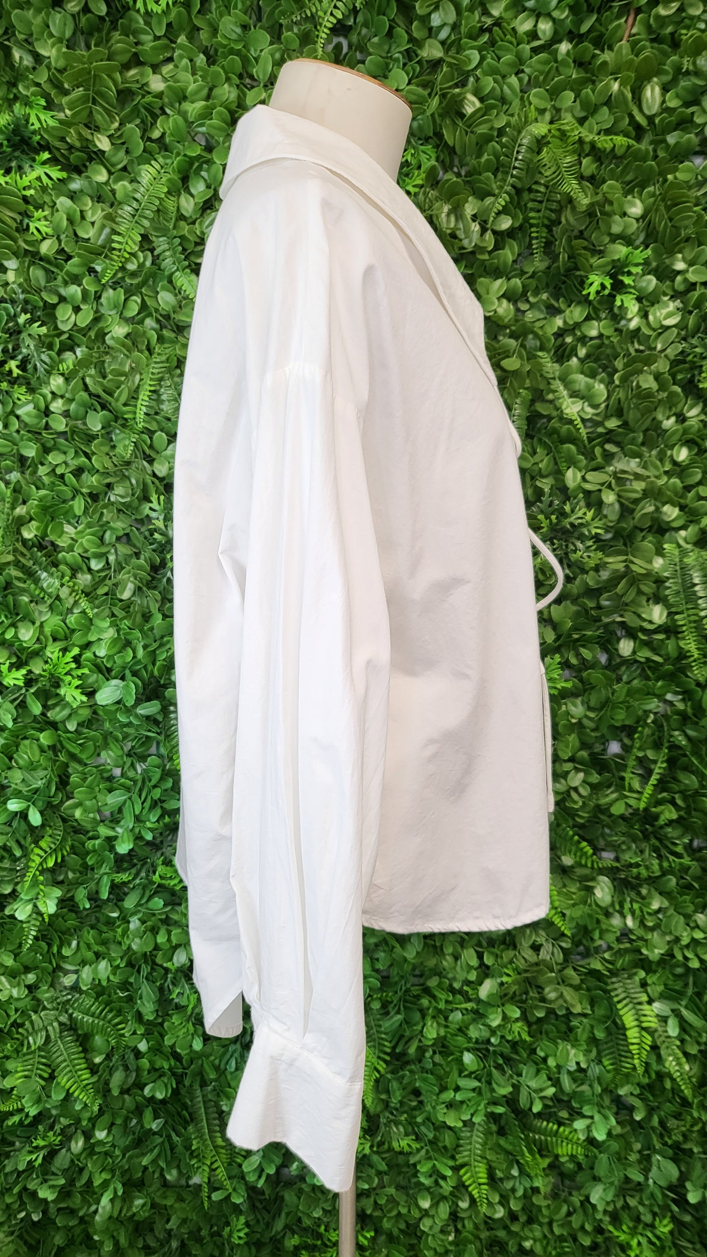 Unknown White Tie Front Shirt (14-16)