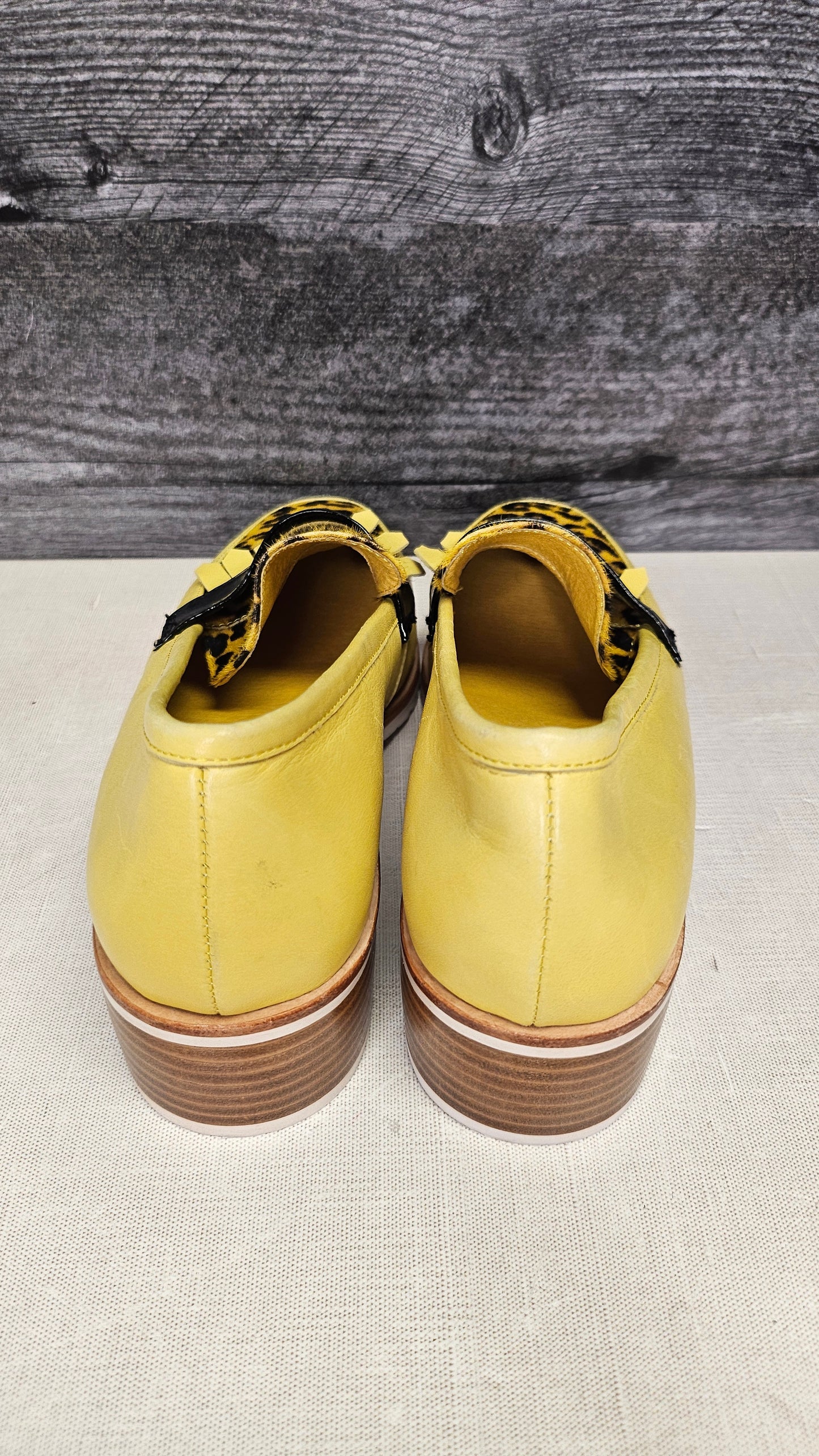 Bresley Yellow Loafer (37)