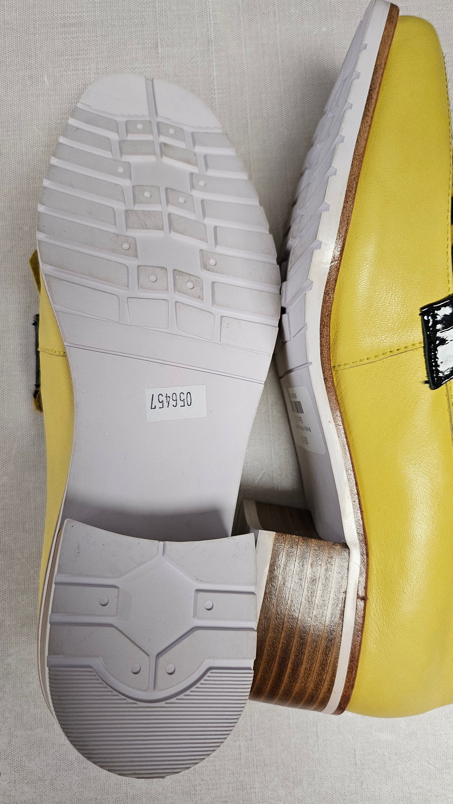 Bresley Yellow Loafer (37)