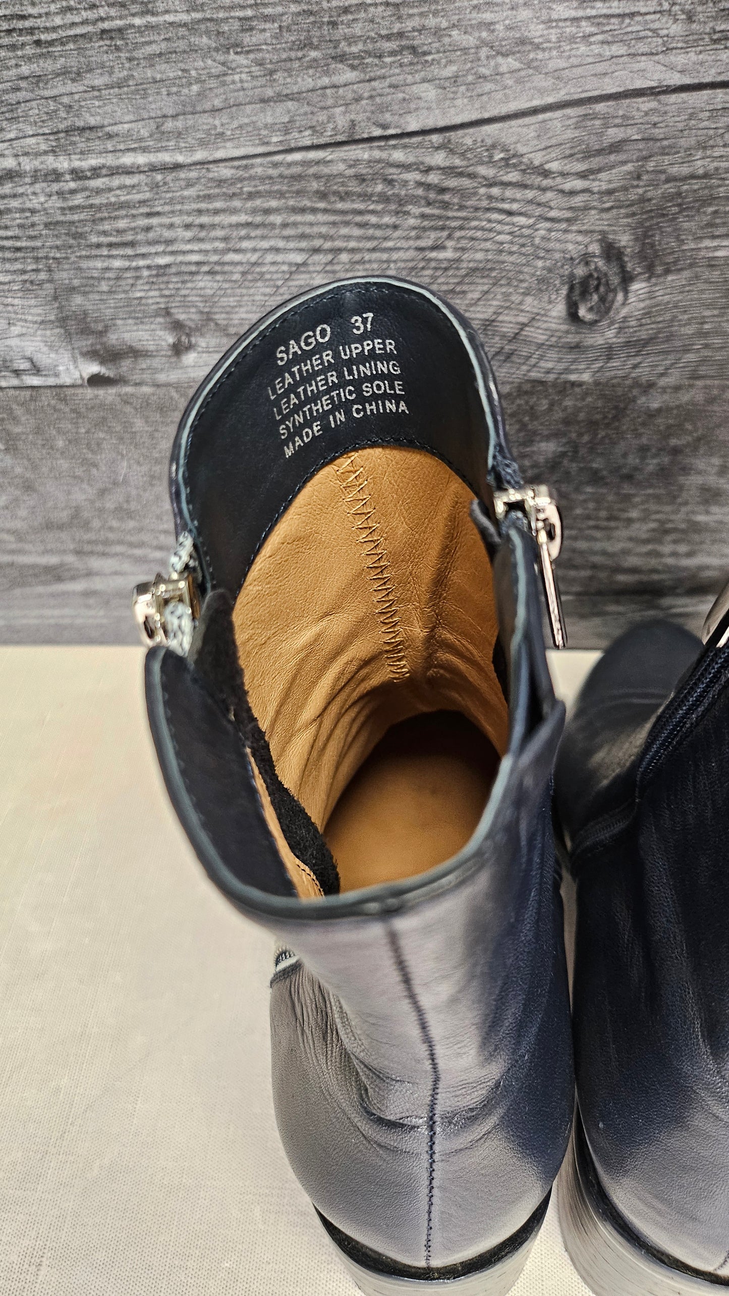 Bresley Navy Leather Boot (37)