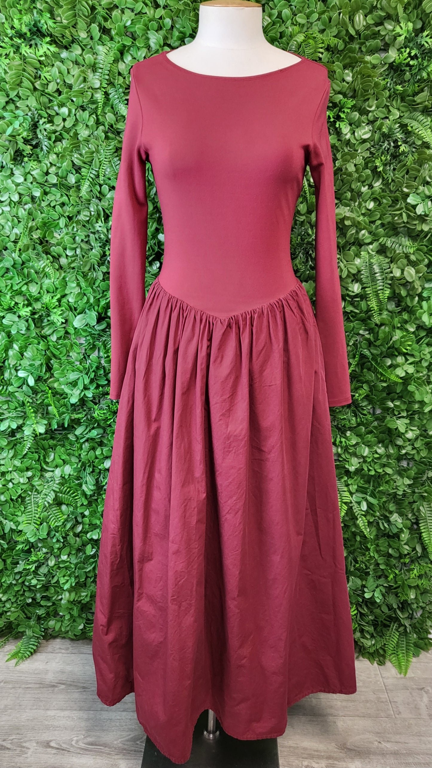 Atmos & Here Wine Maxi Dress (6-8)
