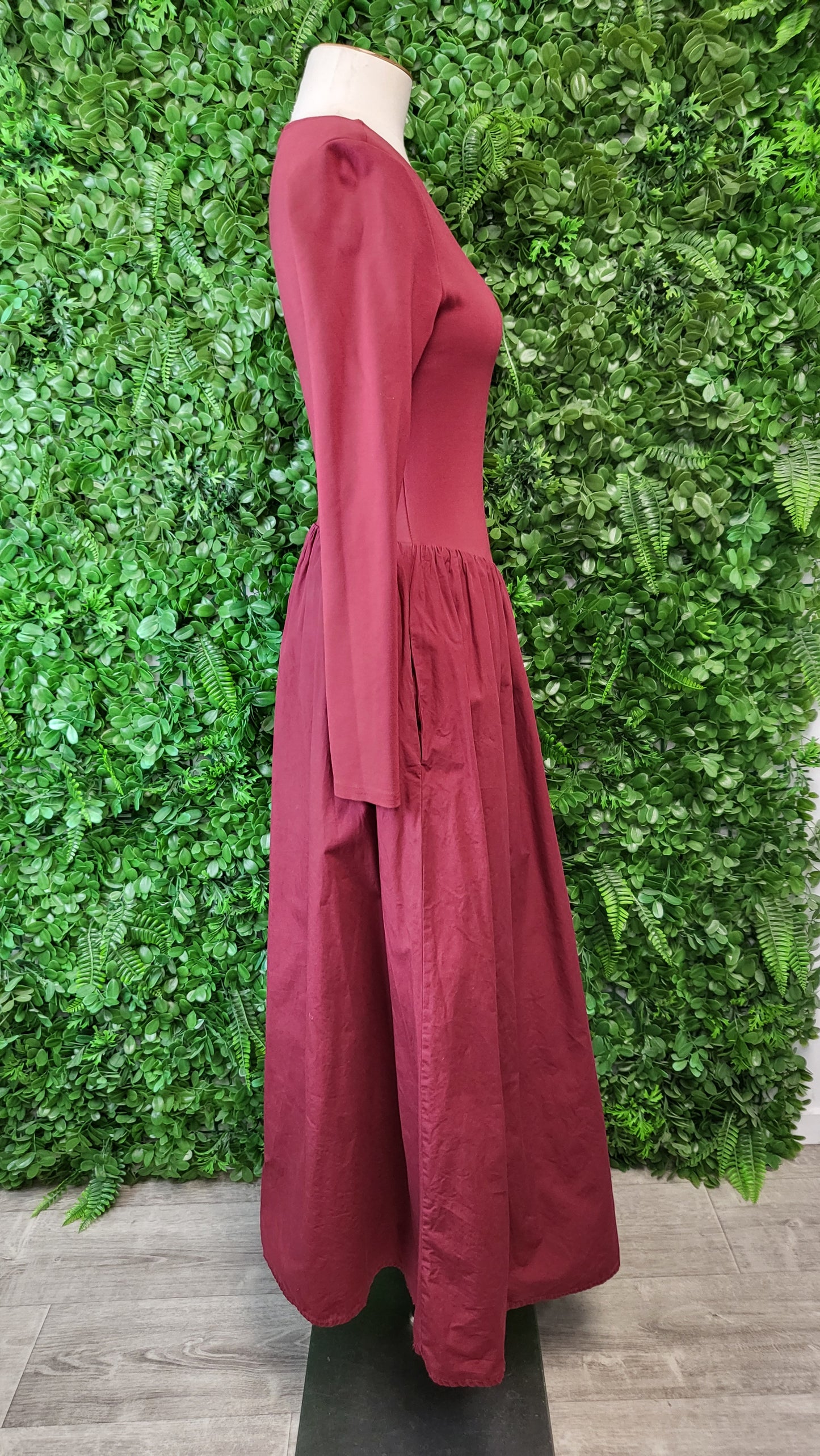Atmos & Here Wine Maxi Dress (6-8)