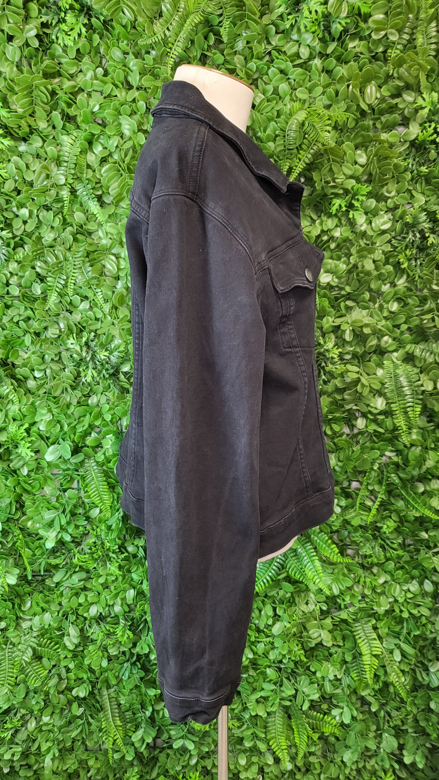 Vassalli Black Denim Jacket (18)