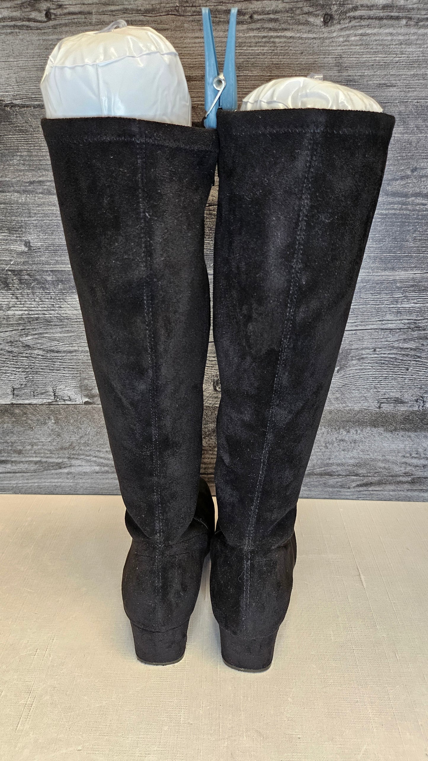 Django & Juliette Black Suede Boot (40)