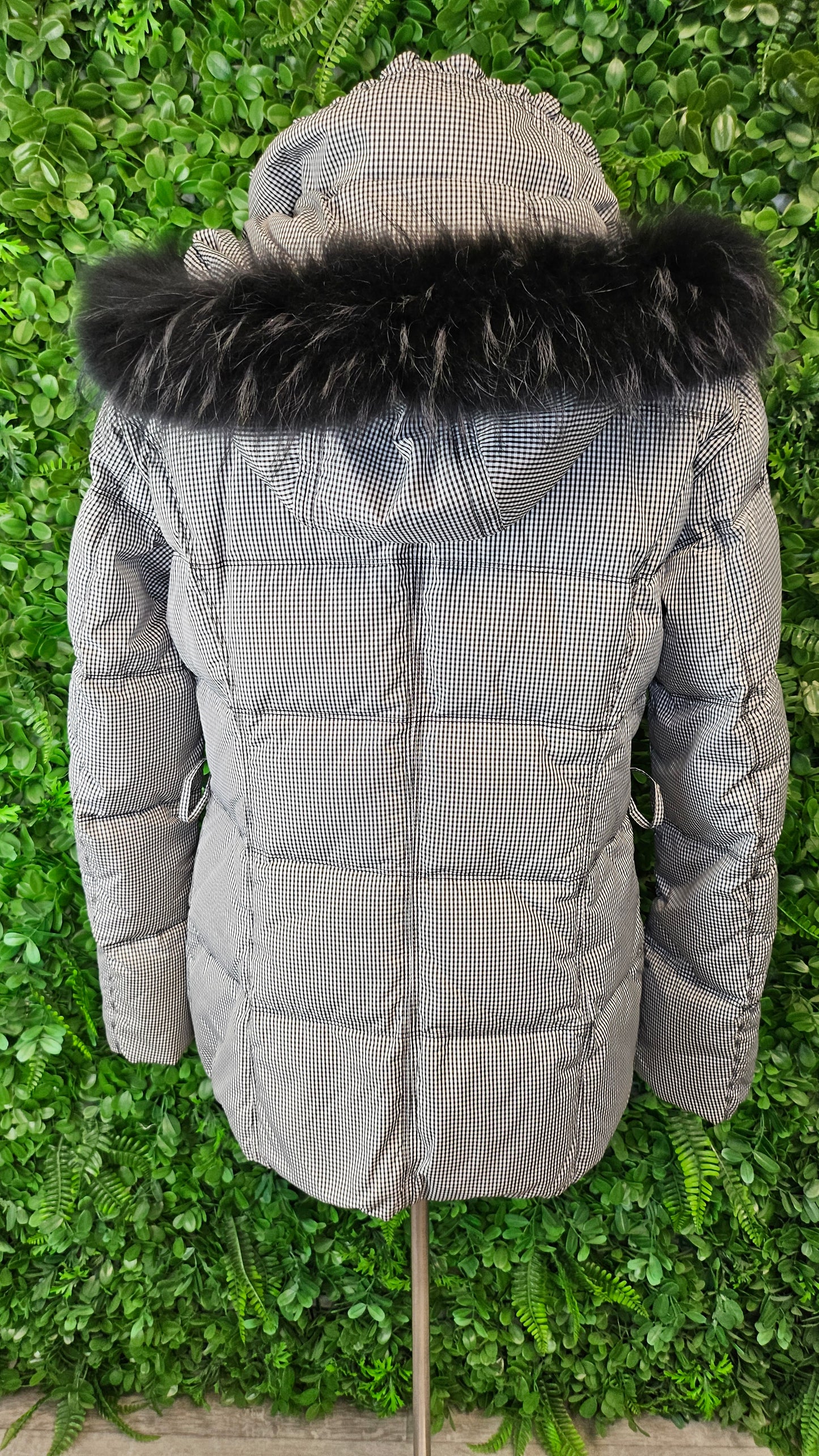 Discovering Gingham Down Jacket (12)