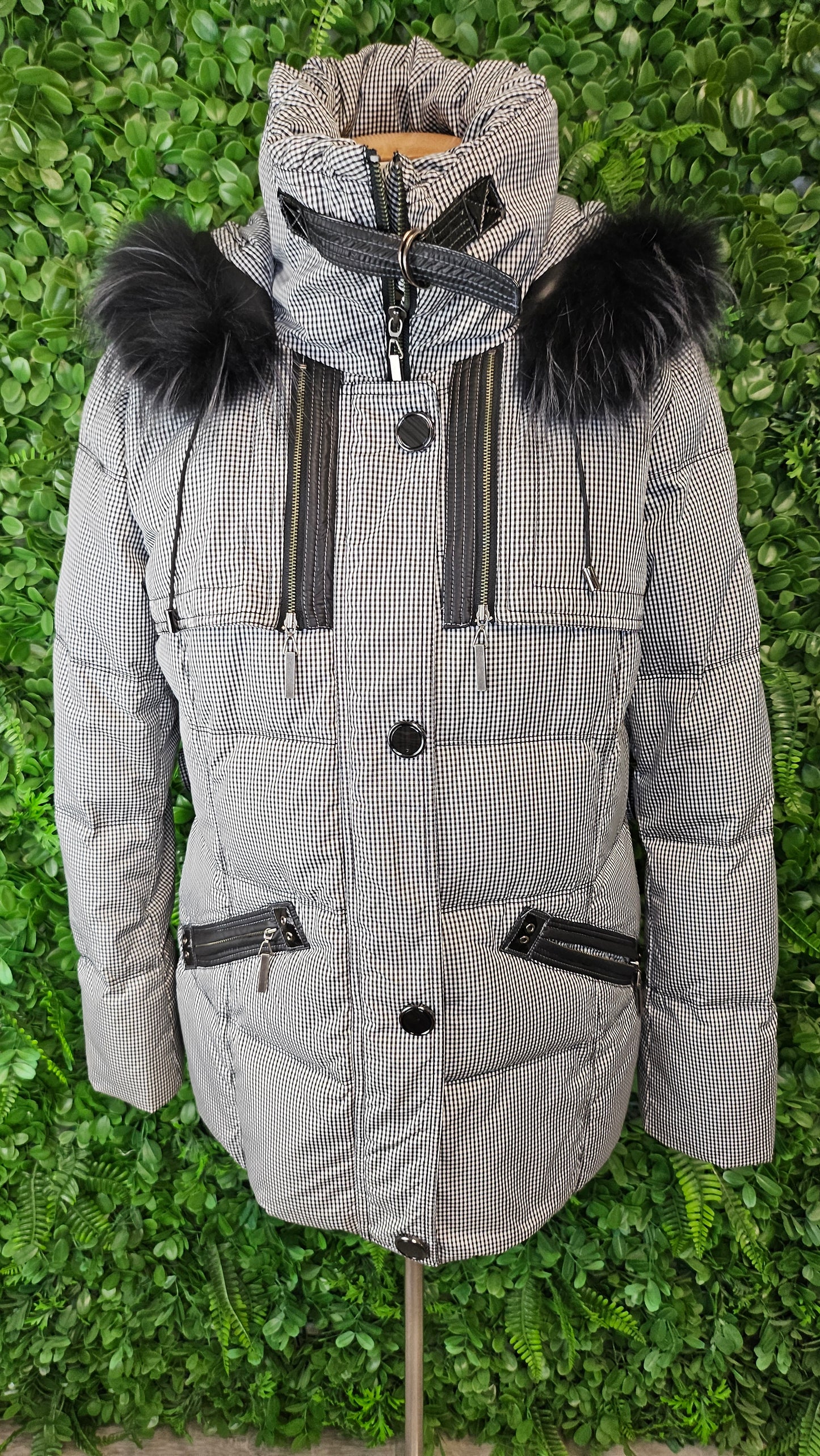 Discovering Gingham Down Jacket (12)