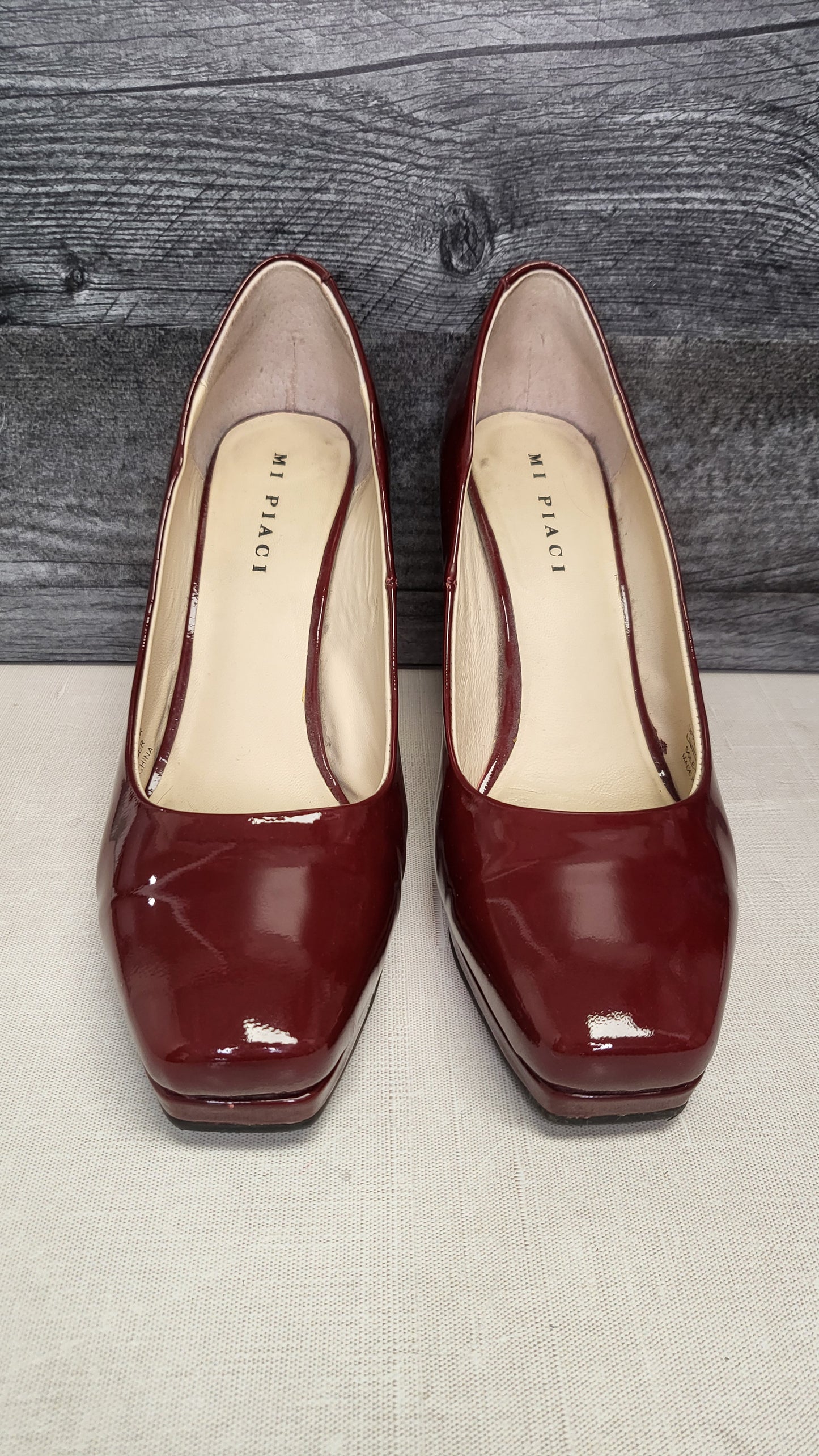 Mi Piaci Merlot Patent Heels (8.5)