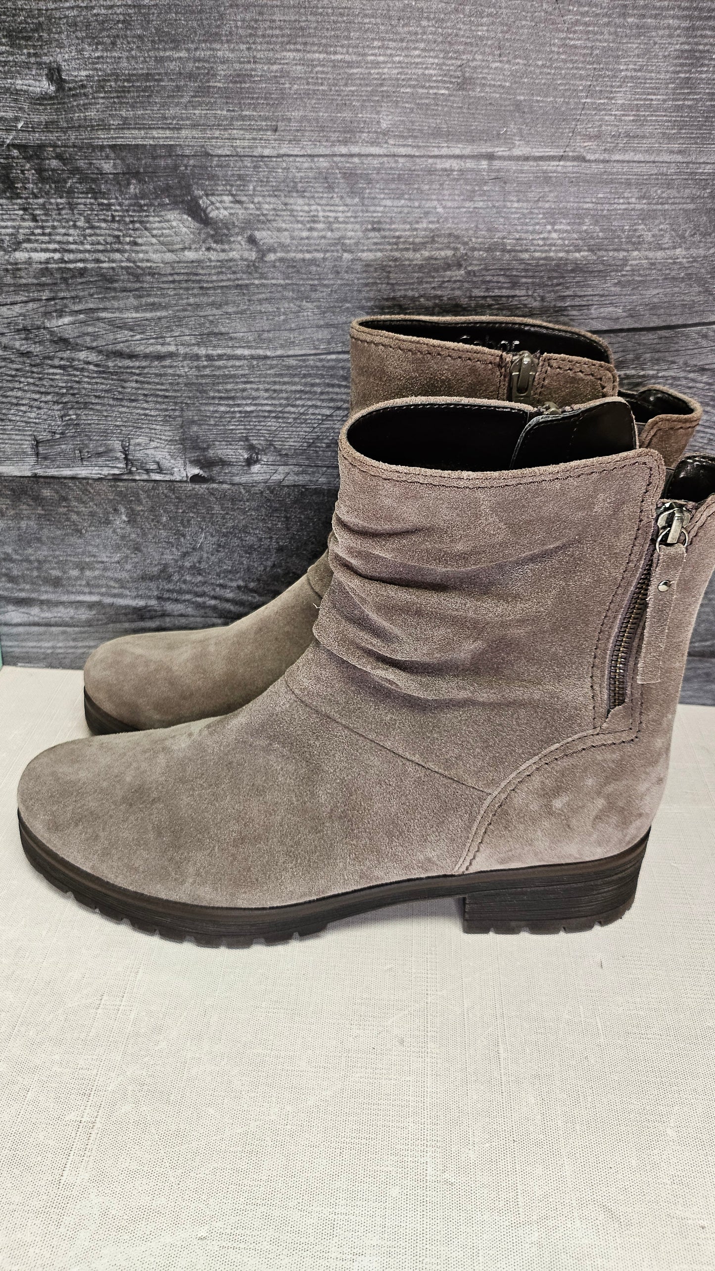 Gabor Donkey Suede Boot (13)