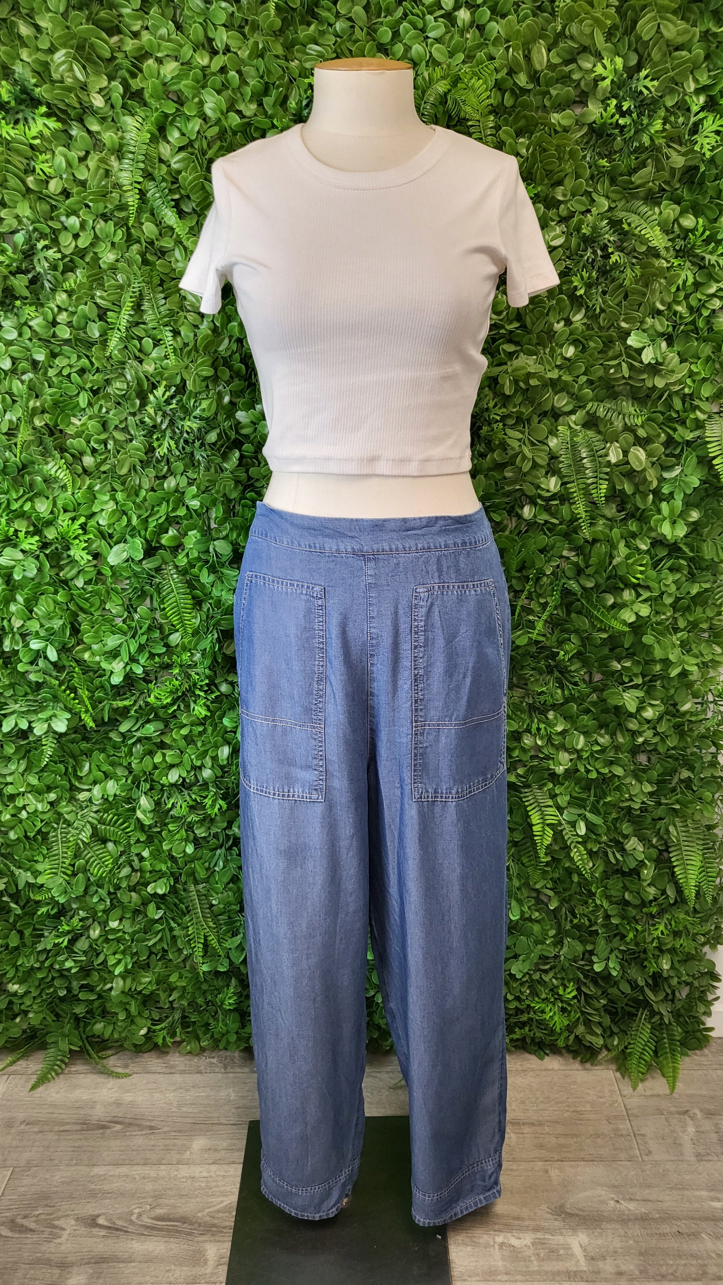 Neris Blue Chambray Pant (10)