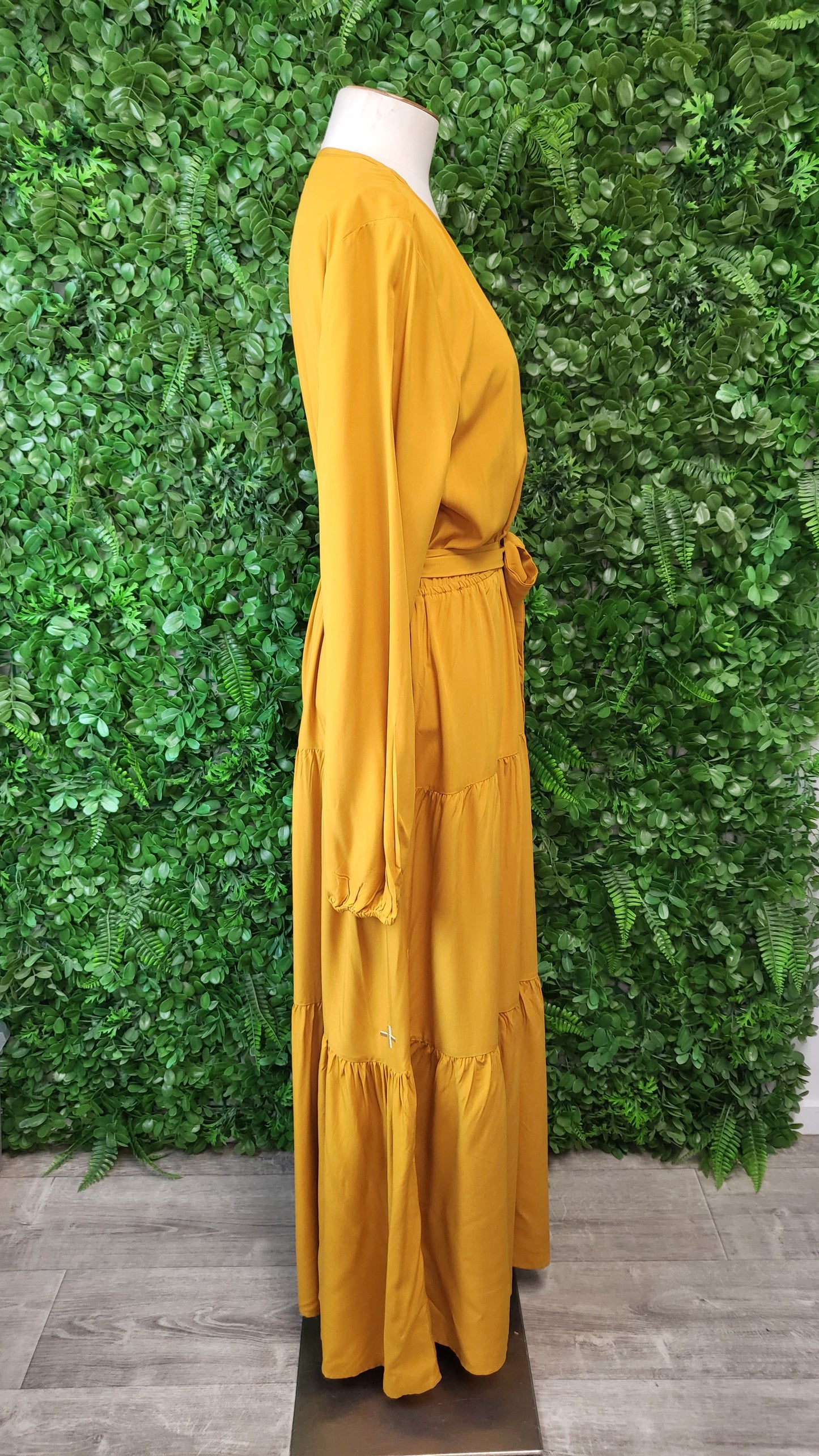 Stella + Gemma Mustard Carlyle Dress BNWT (12)