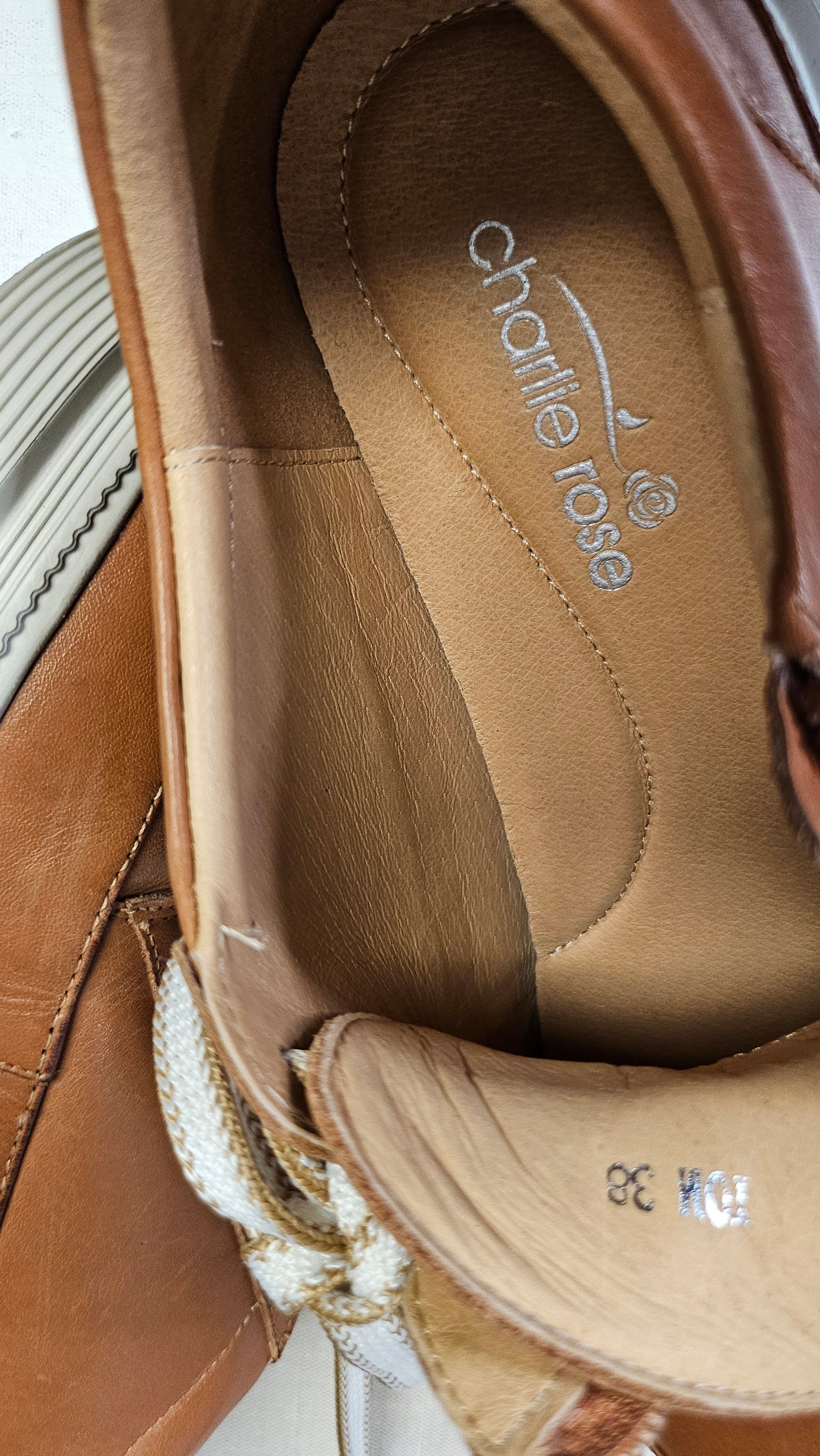 Charlie Rose Tan Leather Lace Up (38)