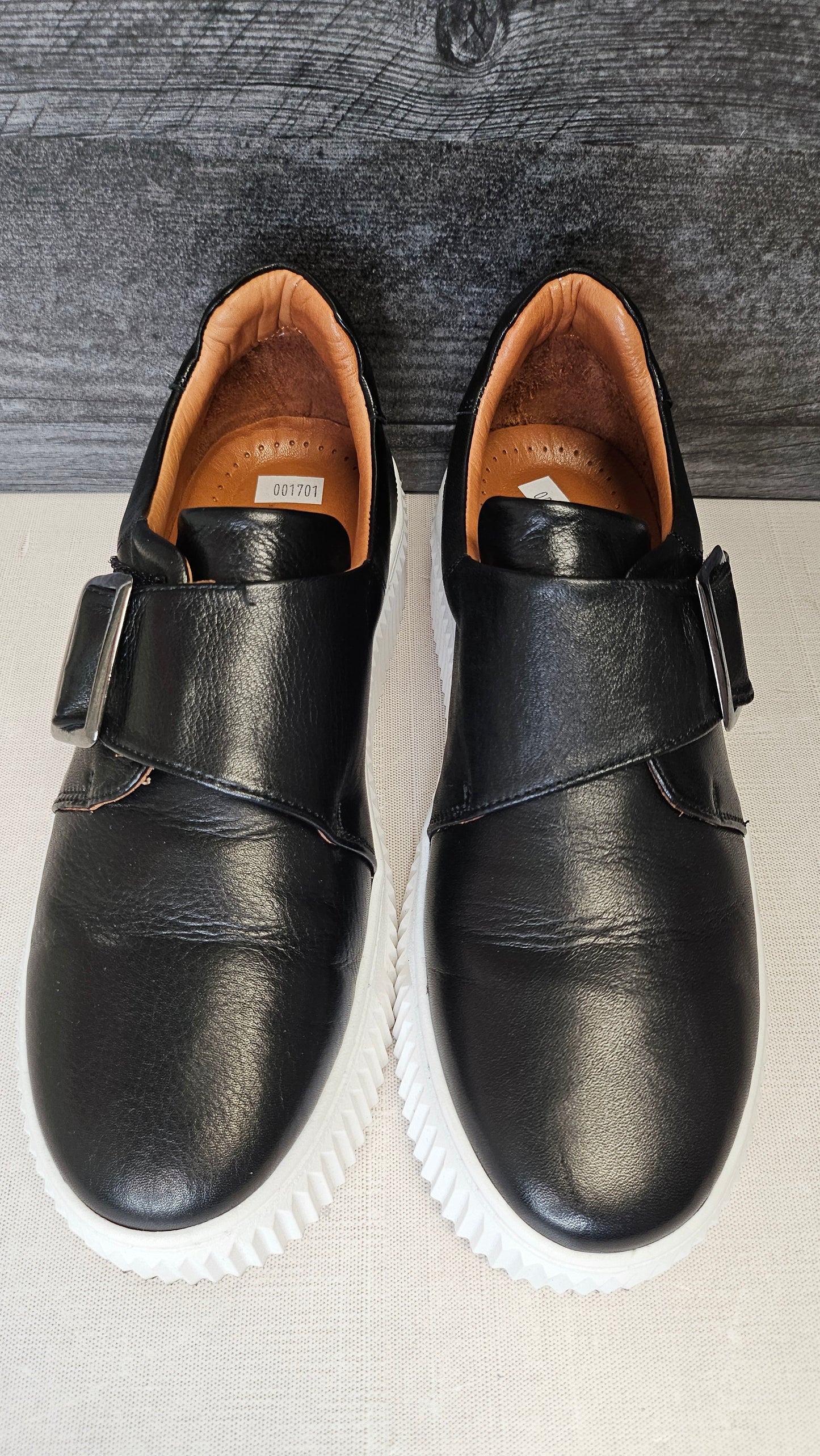 Sala Black Sneakers (38)