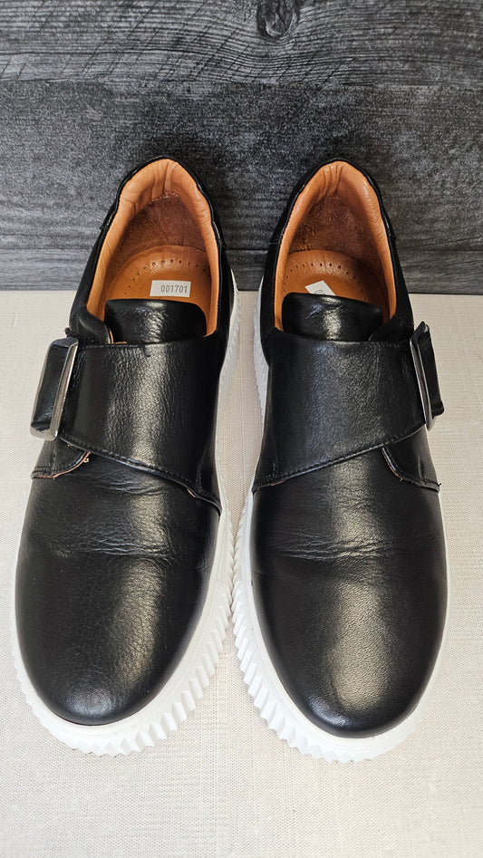 Sala Black Sneakers (38)