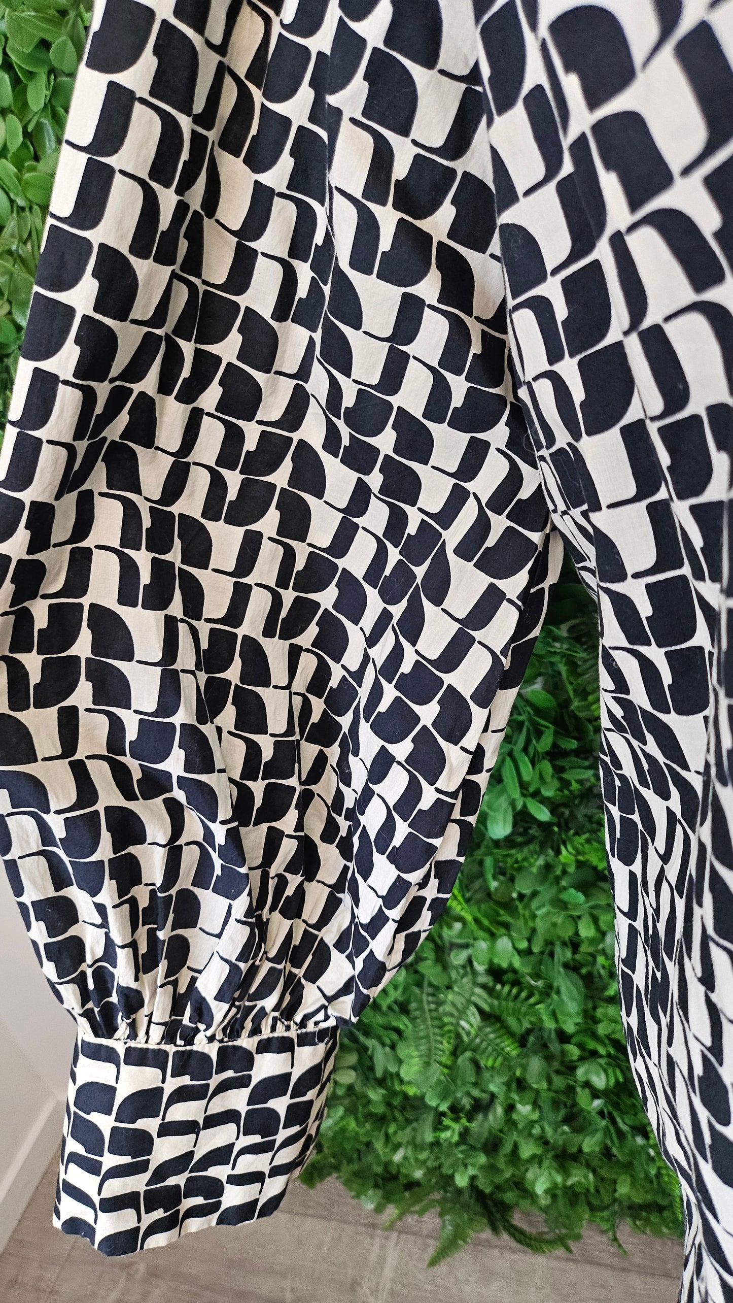 Tuesday Black/Cream Print Shirt (12-14)