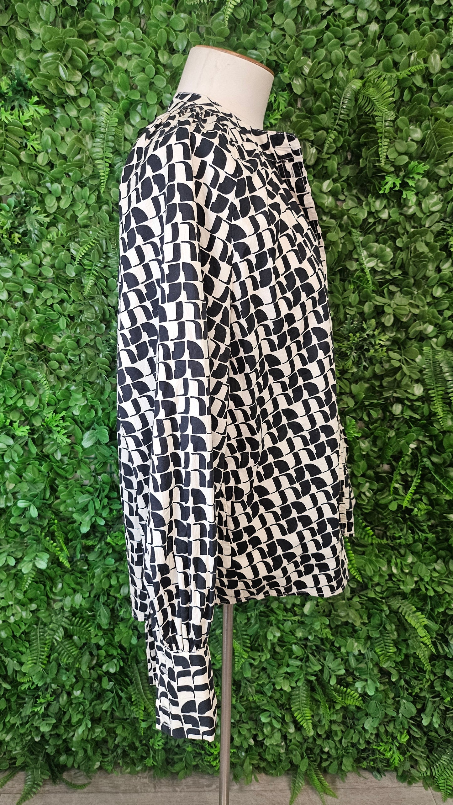 Tuesday Black/Cream Print Shirt (12-14)