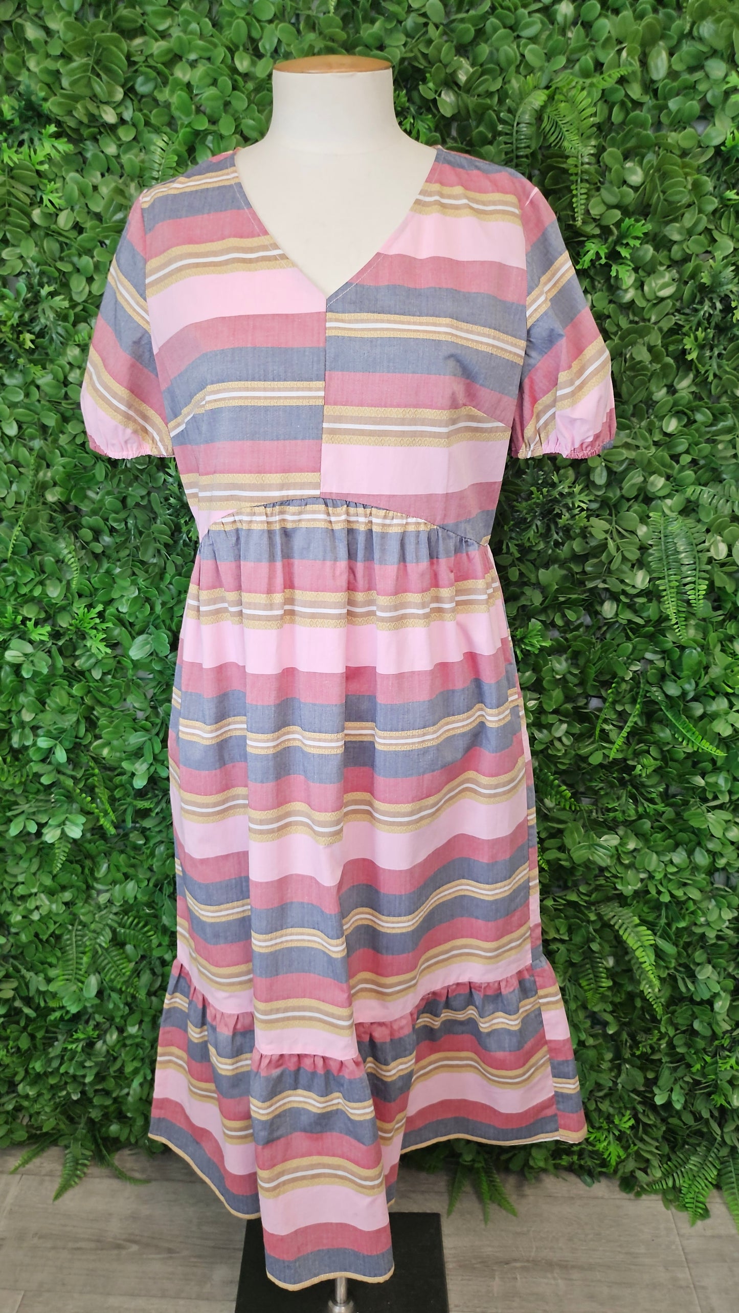 Drama Stripe S/Sleeve Dress (10)