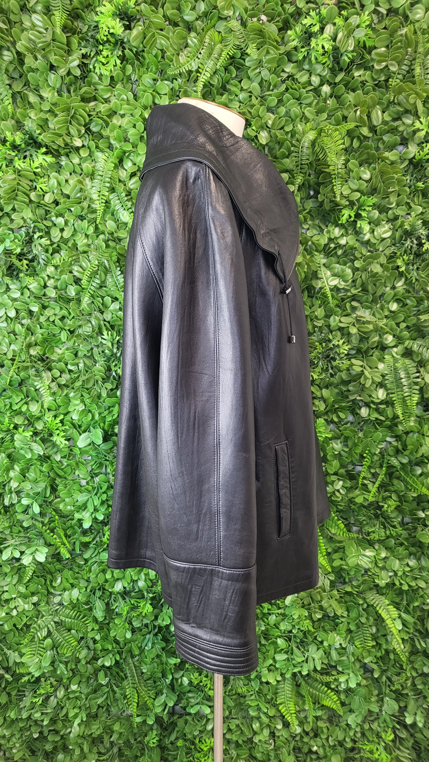 Caroline Moore Black Lambskin Jacket (16-18)