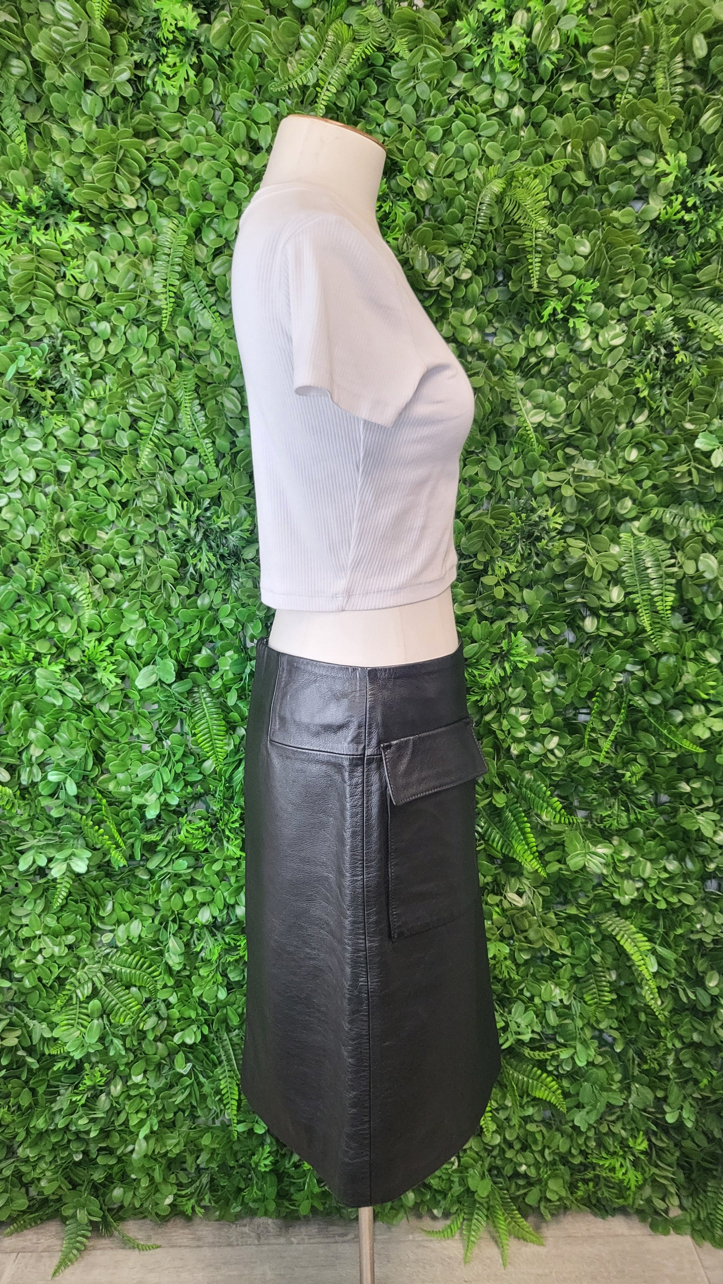 Redhead Black Leather Skirt (10)